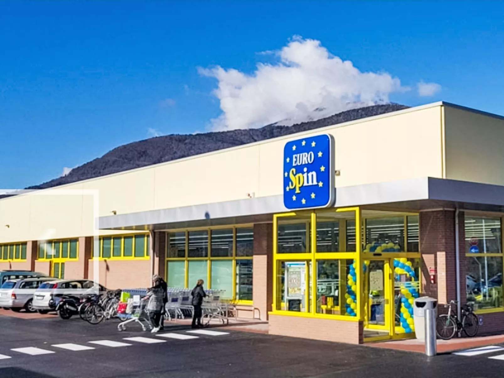 Irene, dolce brezza - Outside