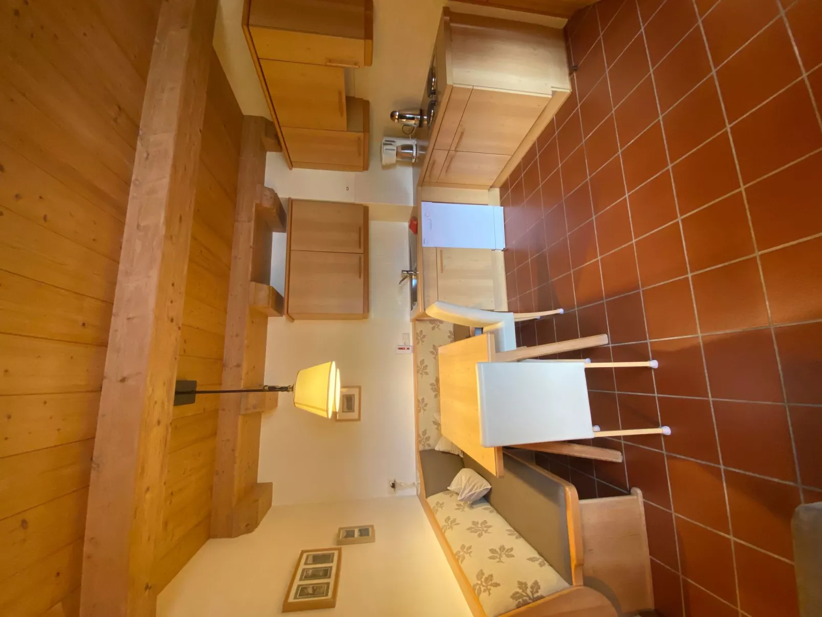 In ruhiger Lage nahe am See - Drinnen