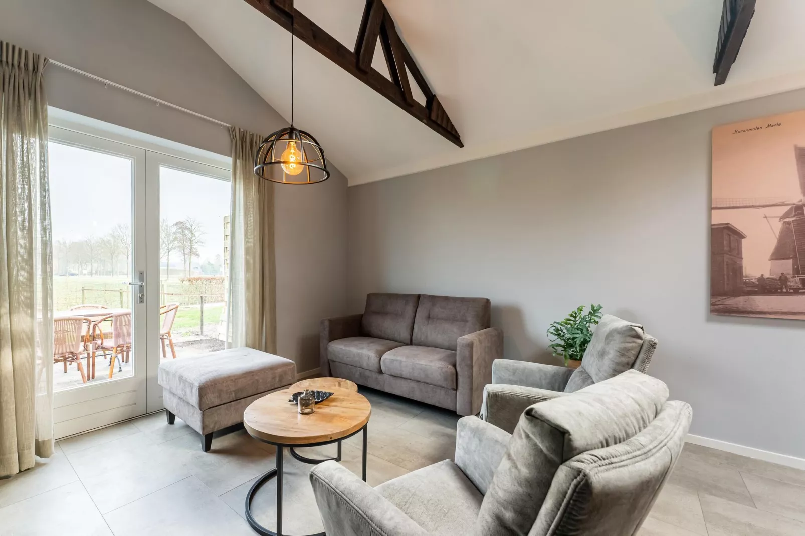 Reggezicht en Weidezicht samen-Living room