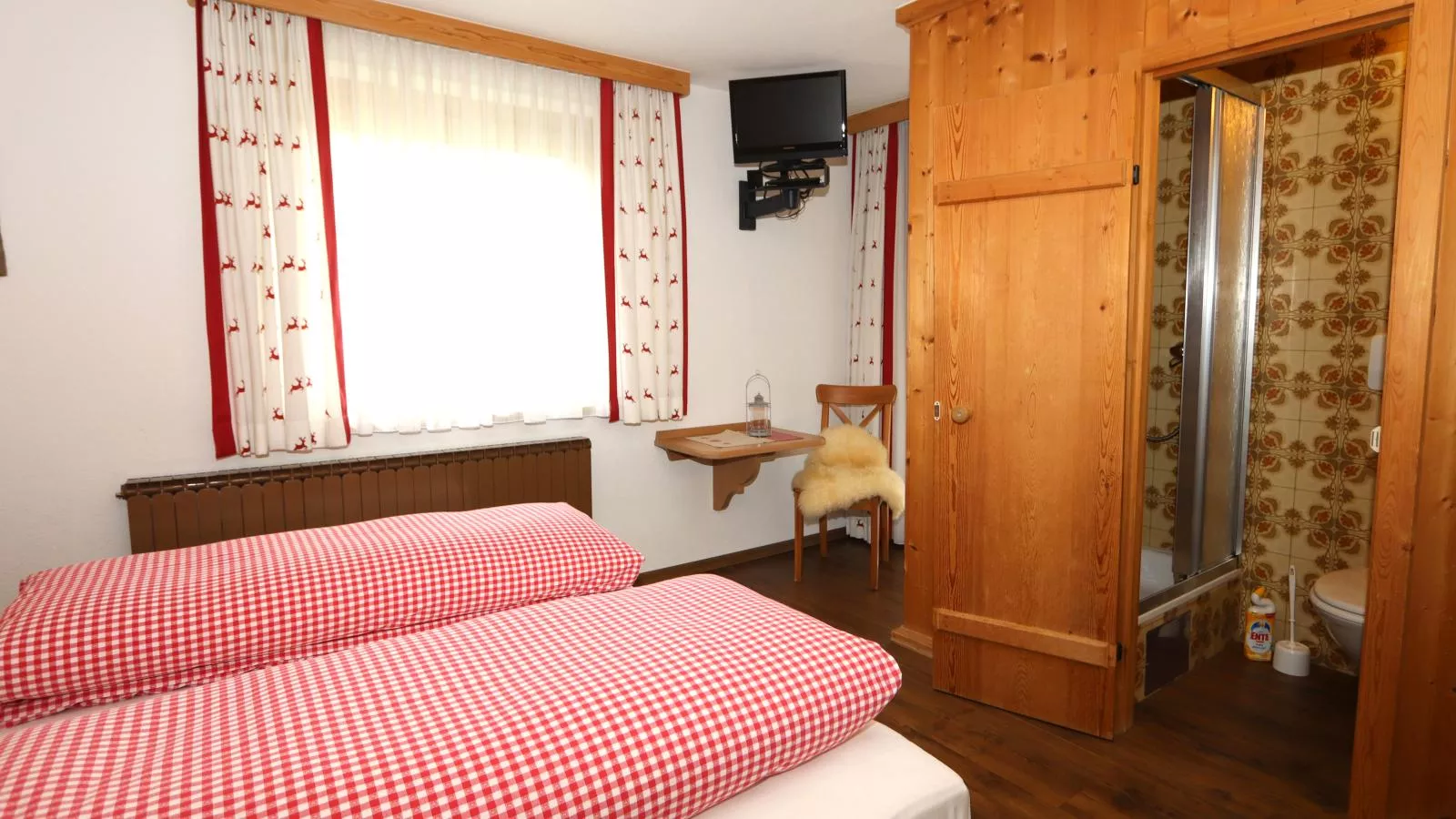 Huber-Bedroom
