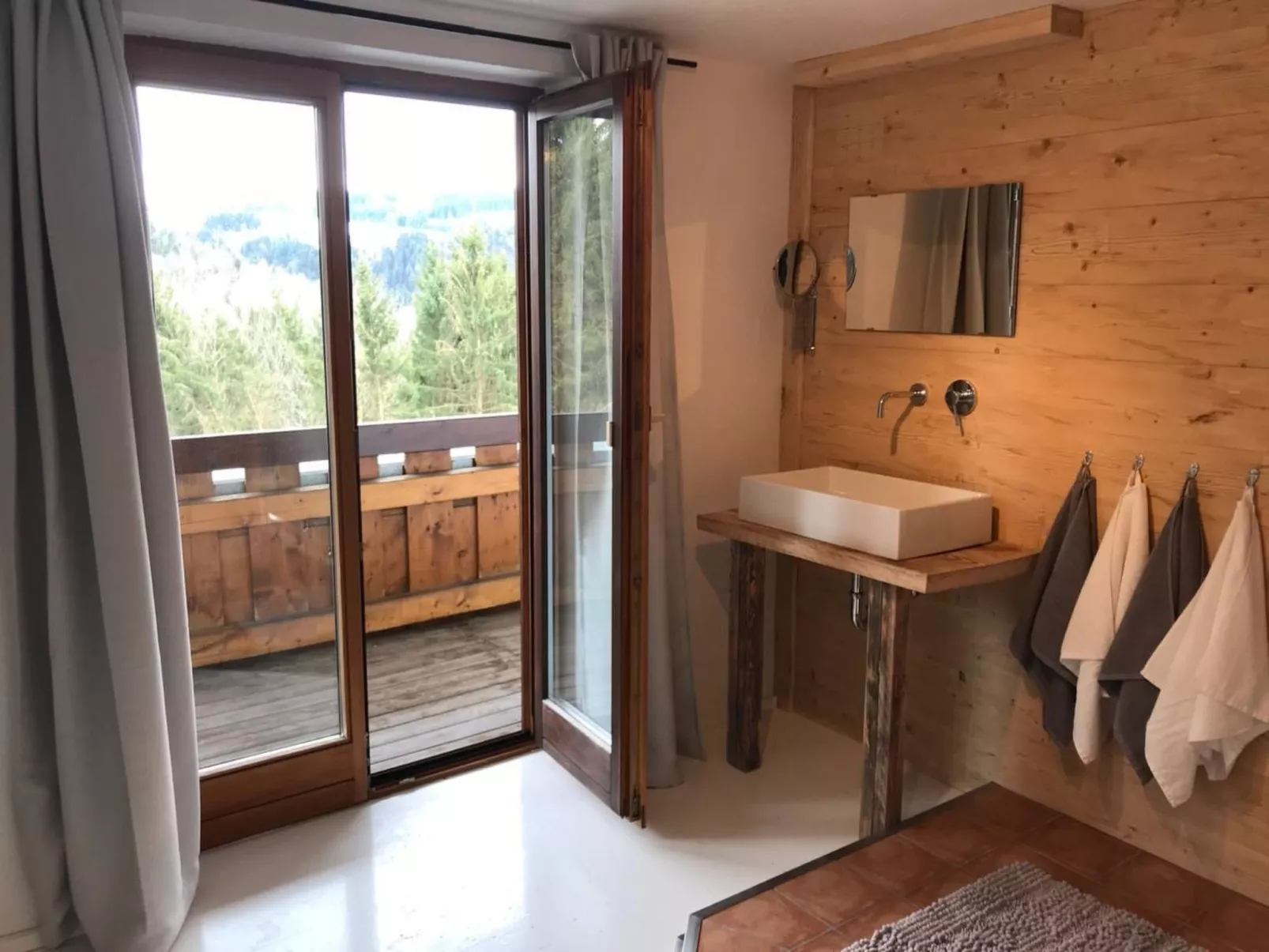 Kräuterhof-Ferienwohnung - Drinnen