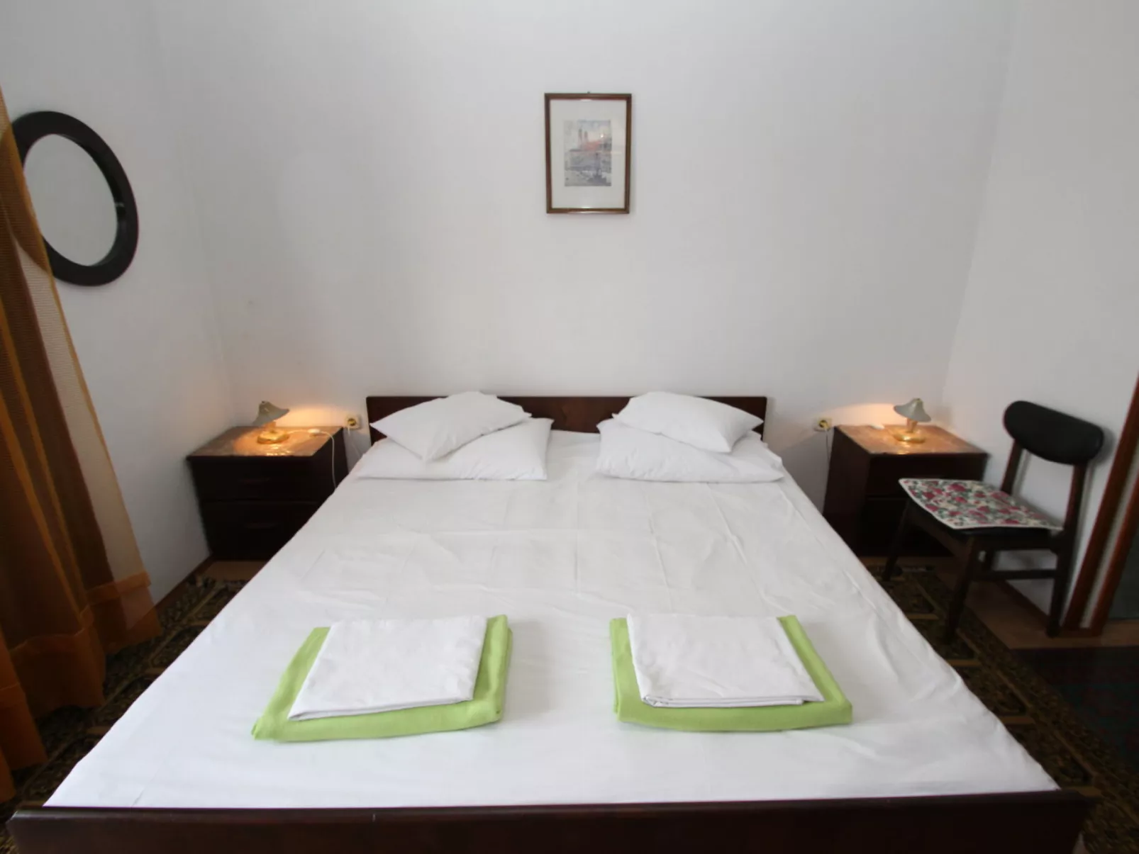 Vintage Guest Room Liva / HR-11059-06 - Inside