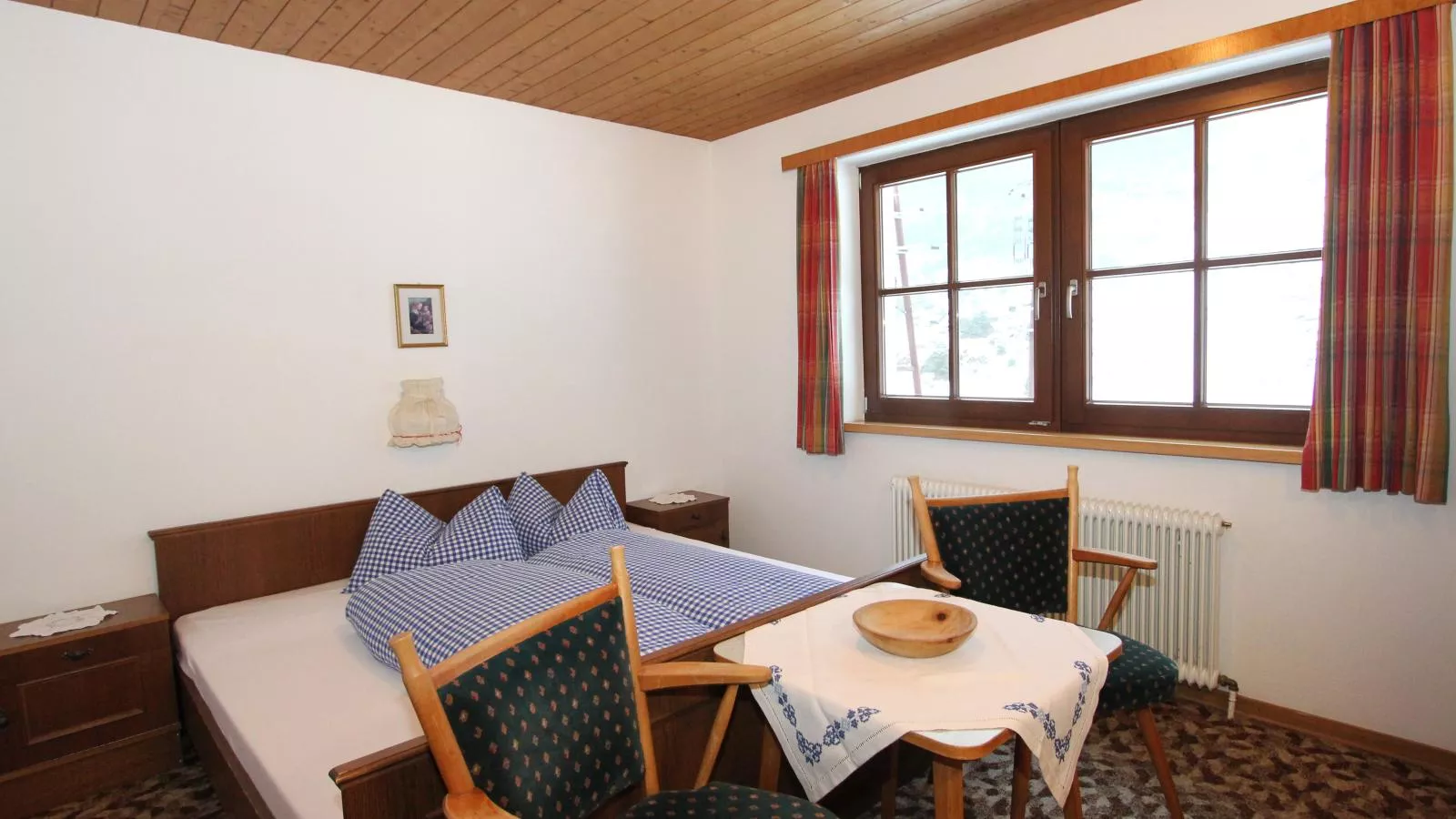 Alpenhaus Lacknerbrunn-Bedroom