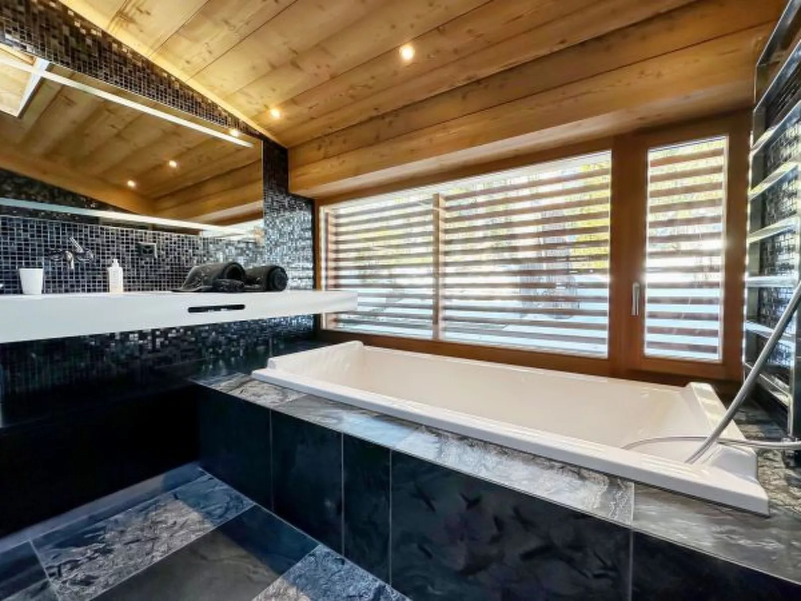 Crans Montana sous les Etoiles - Inside