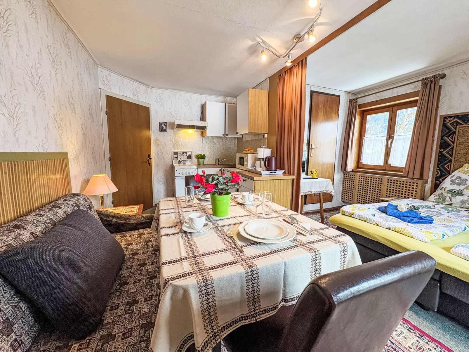 Wieshammer - Drinnen