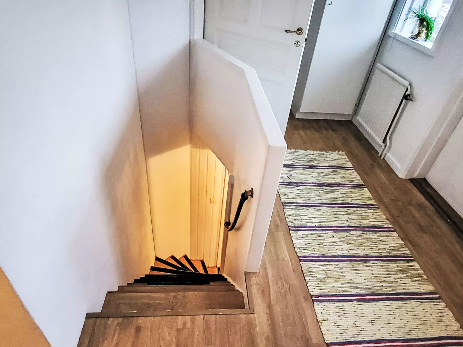 Äppelgården - Drinnen