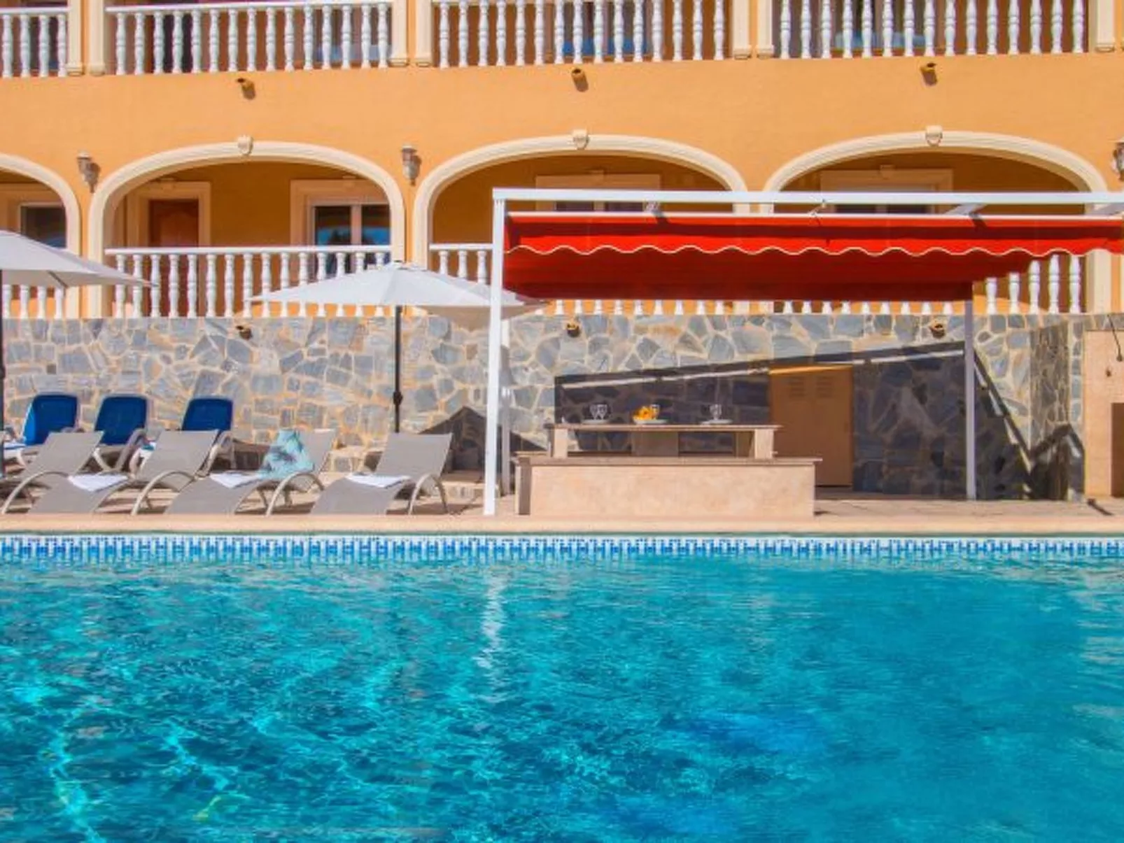 Villa Zelda - PlusHolidays - Image-tags.info