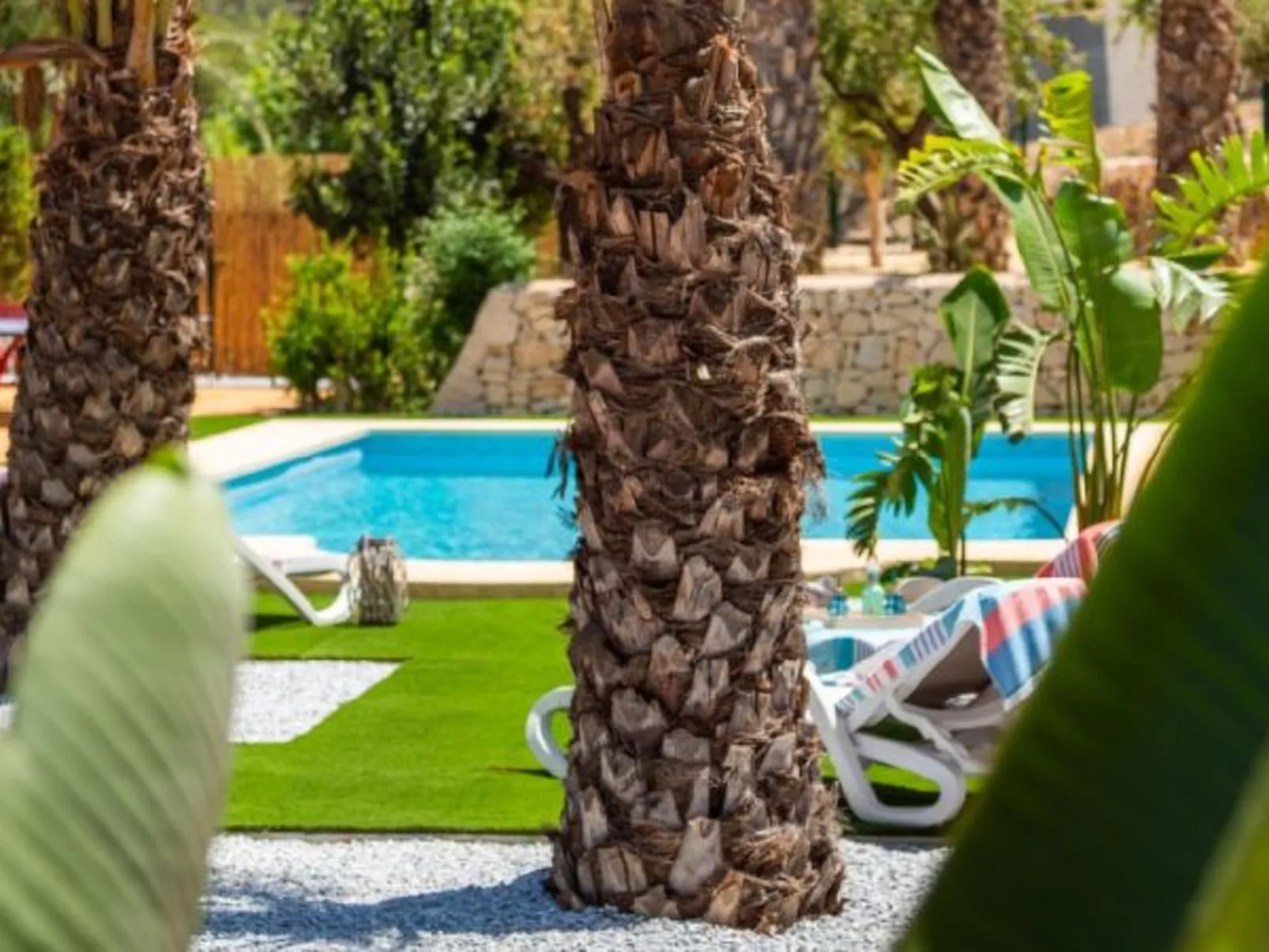 Villa Joan - PlusHolidays - Image-tags.info