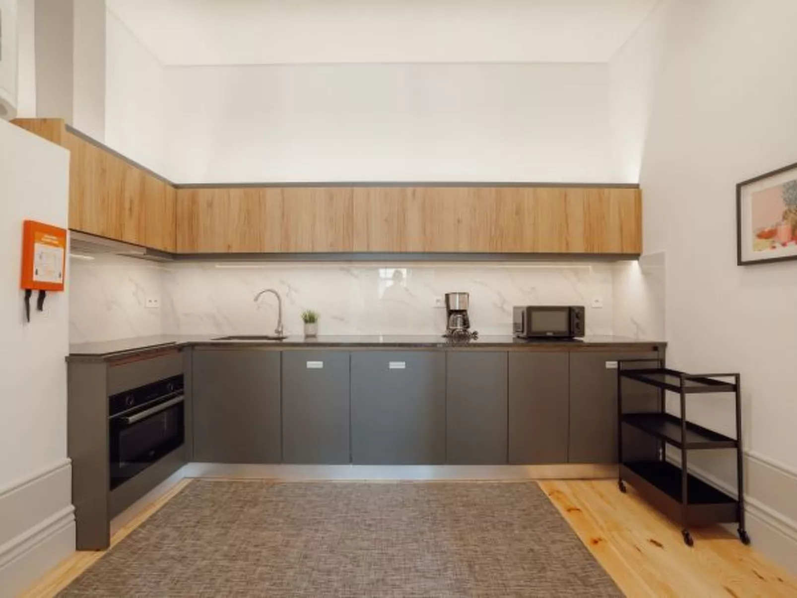 HEART OF PORTO APARTMENT C by VACATIONY - Inside