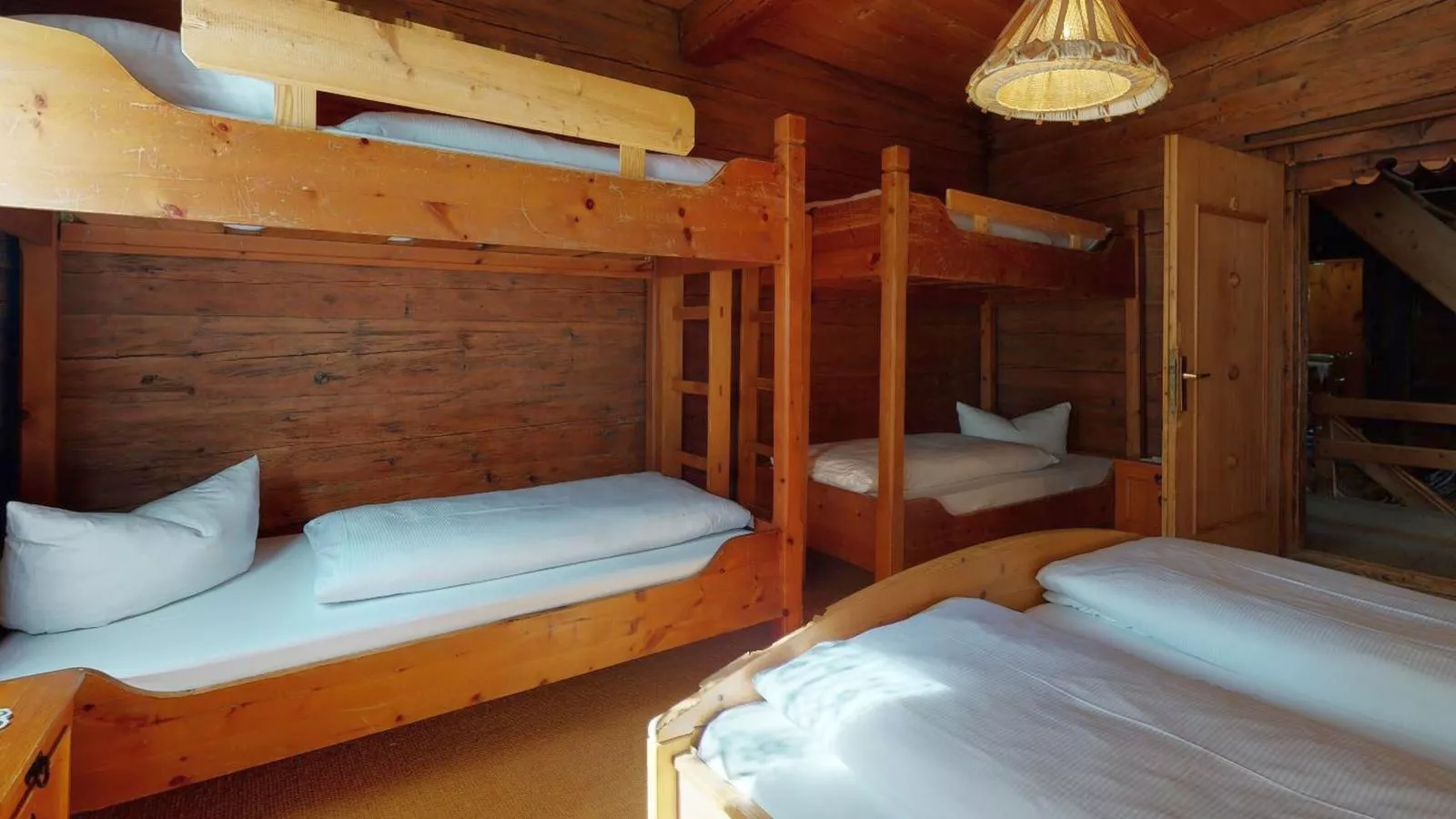 Alpin Hideaway XL-Bedroom