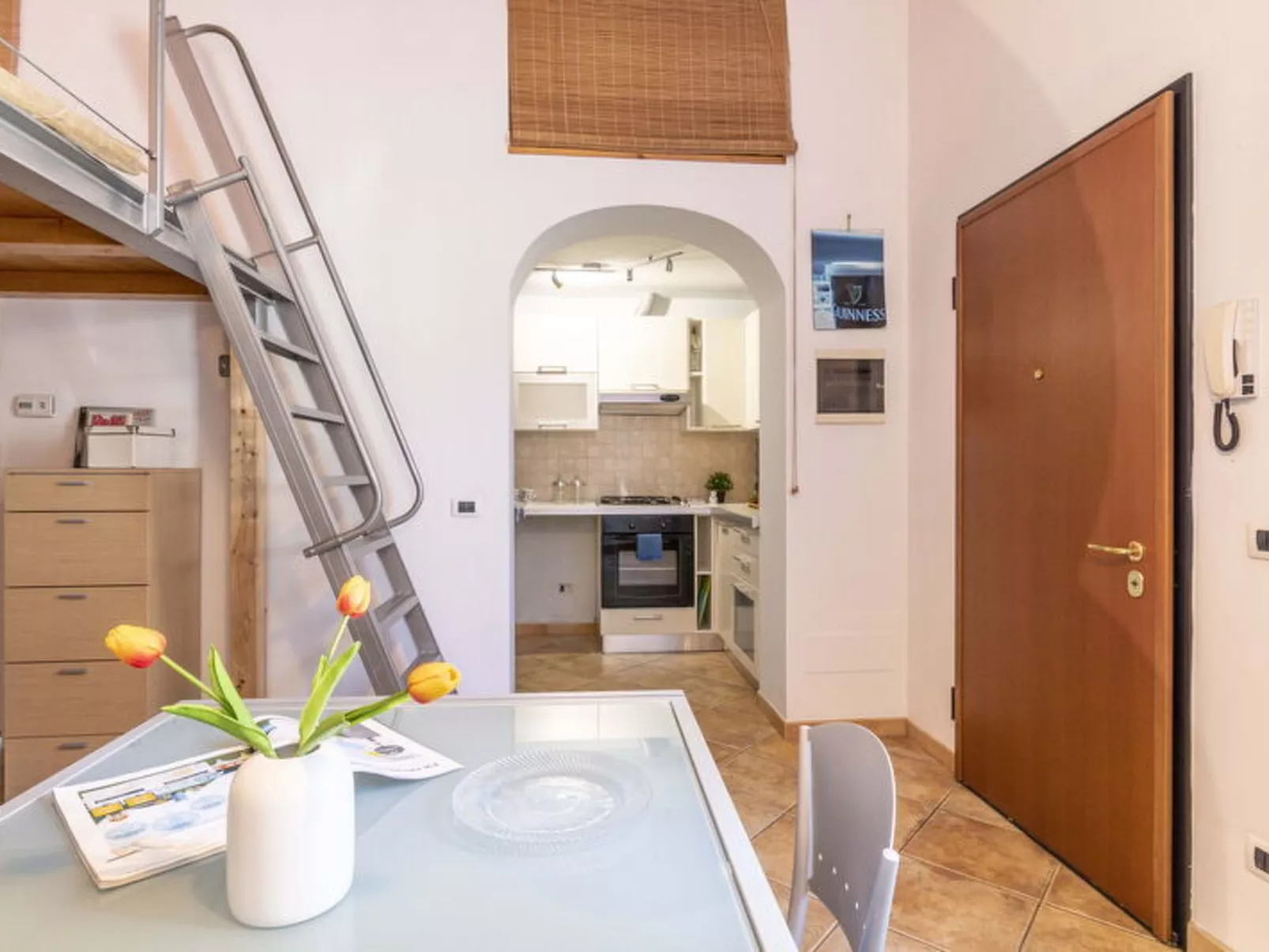 Florentine Careggi Loft - Drinnen