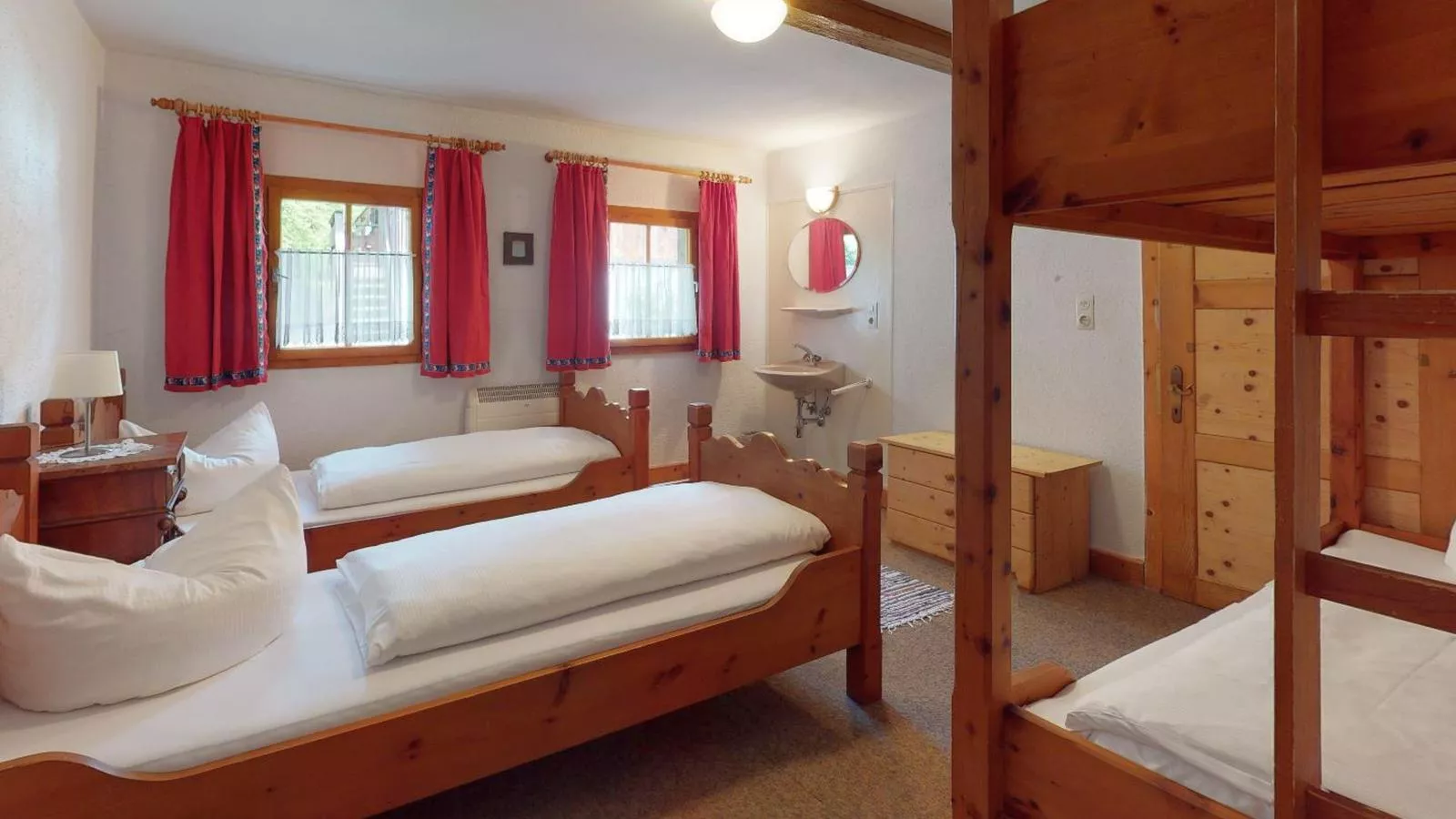 Alpin Hideaway XL-Bedroom
