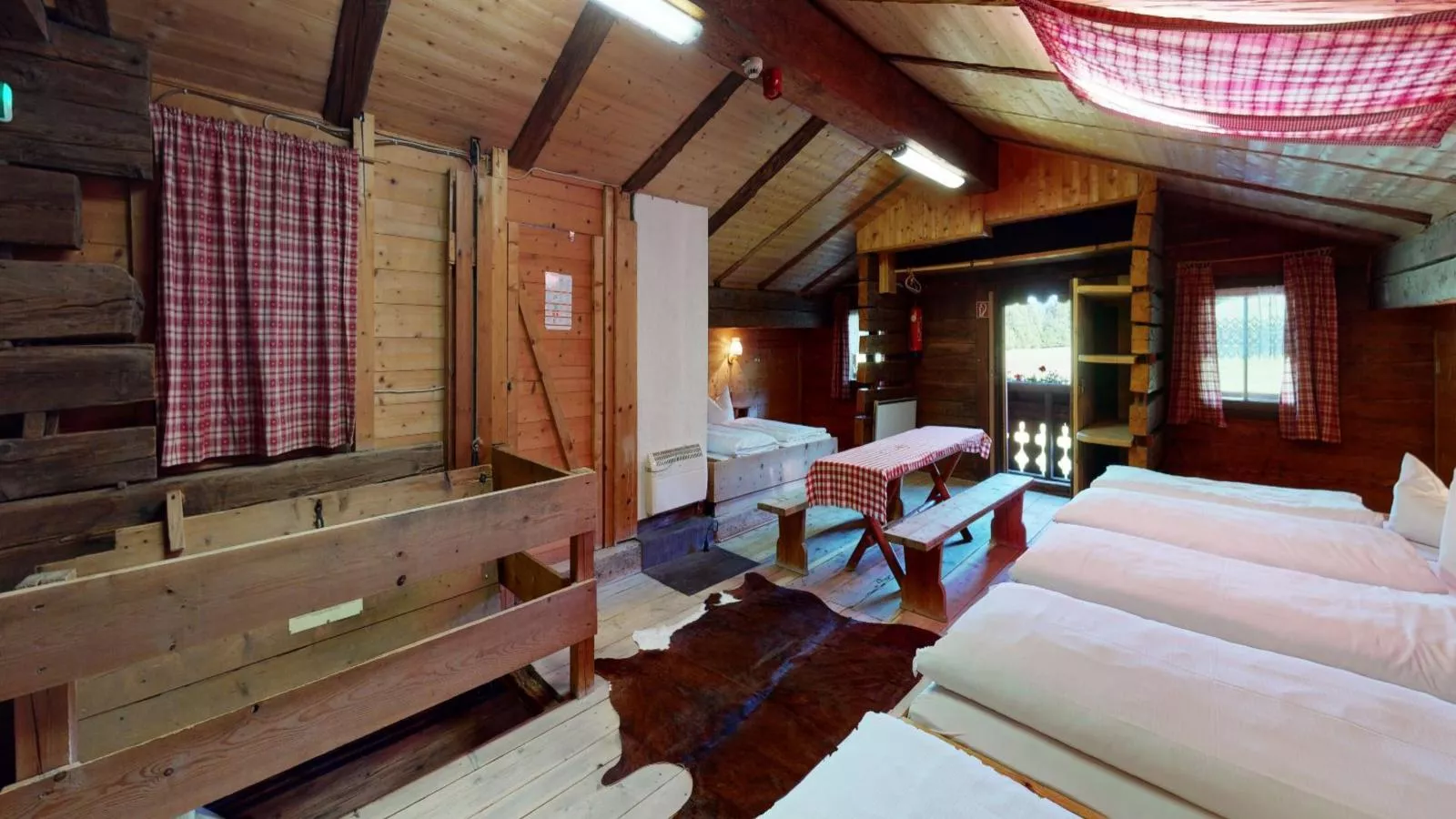 Alpin Hideaway L-Bedroom