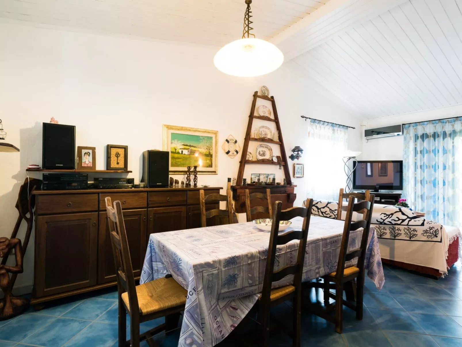 Haus in Calasetta mit Grill und Garten - Drinnen