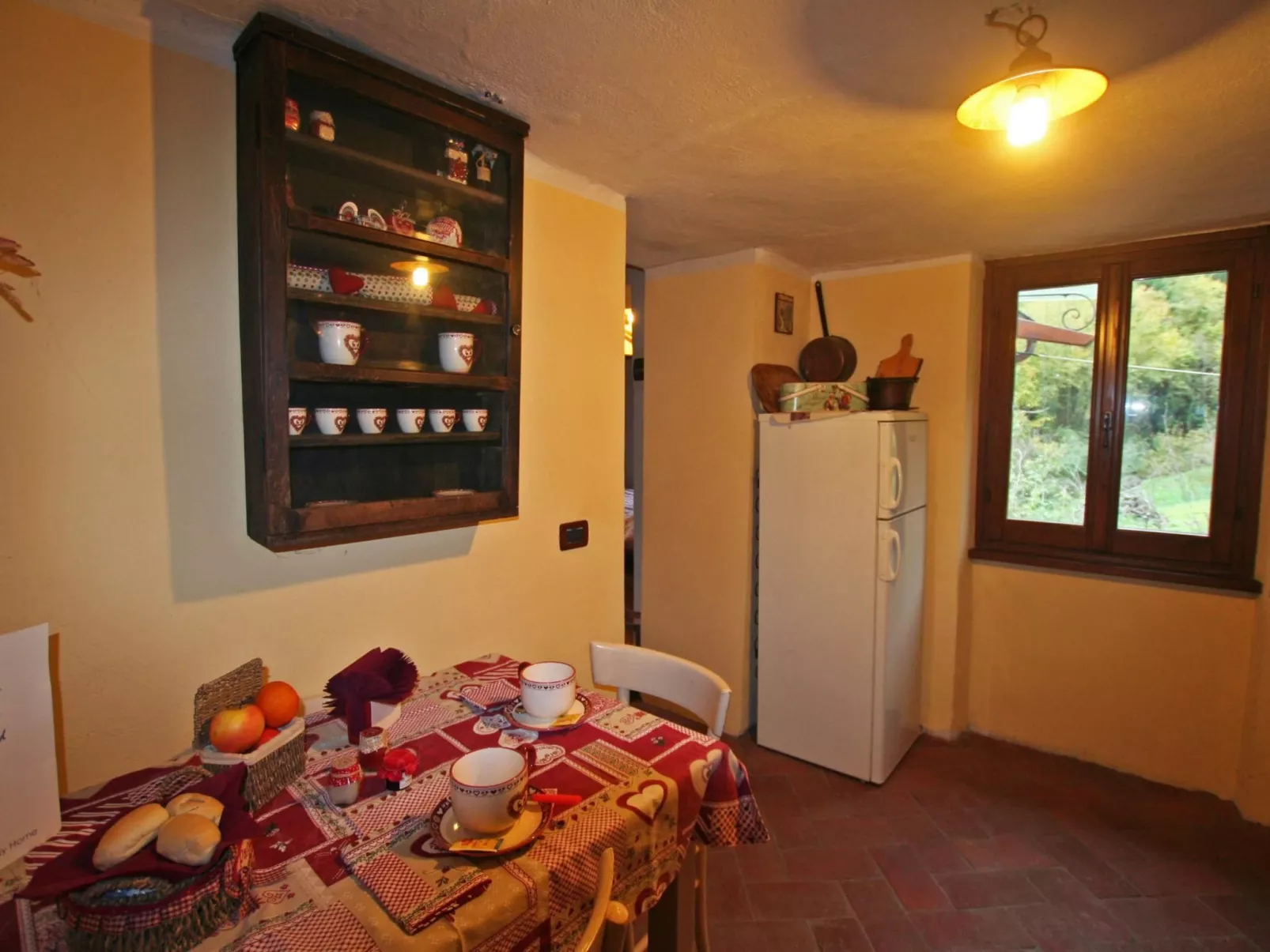 Für 3 Personen ca. 37 m&sup2- in Lumarzo, Norditalien (Ligurien) - Dedans