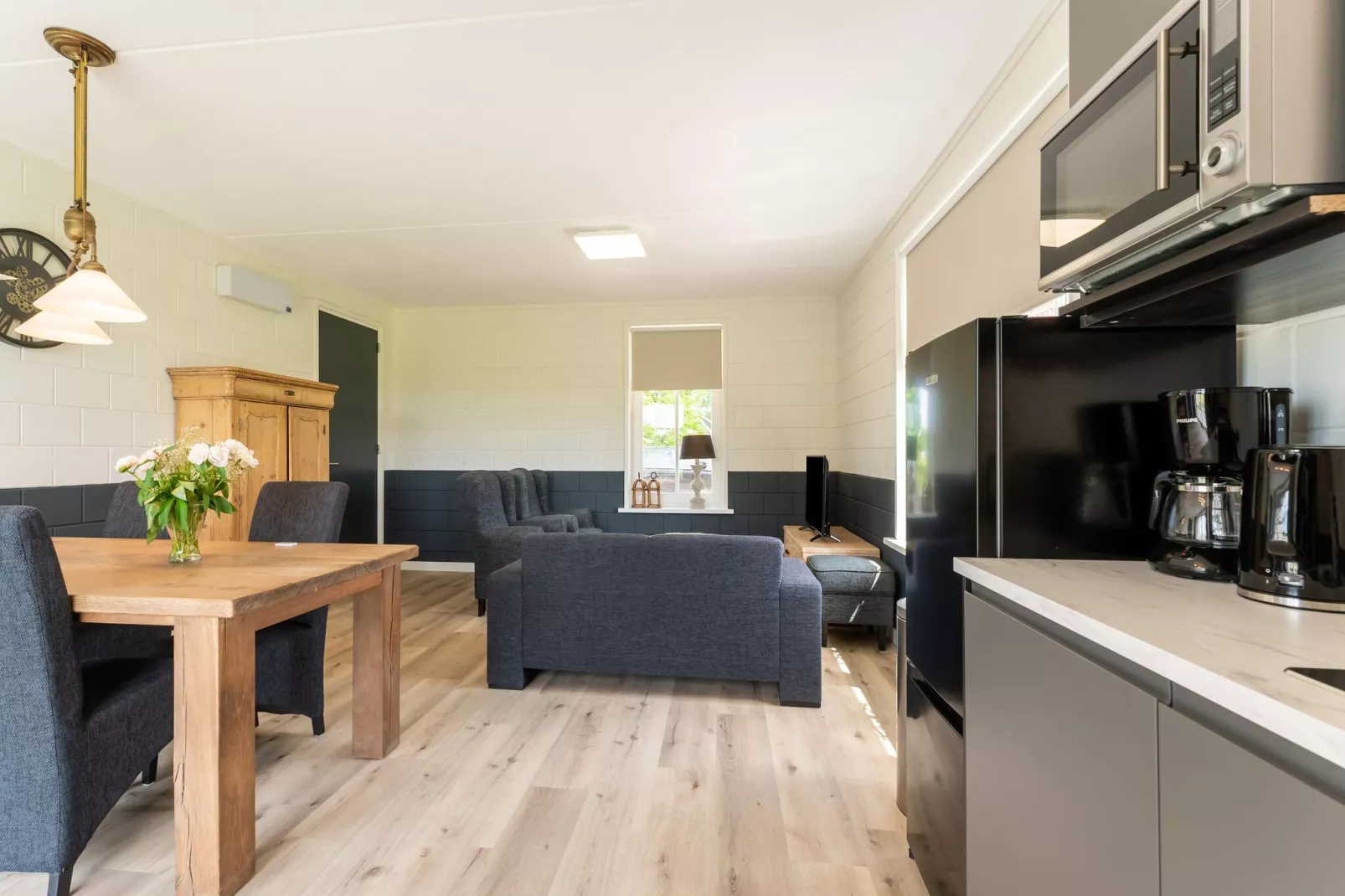 Home Den Ham-Kitchen
