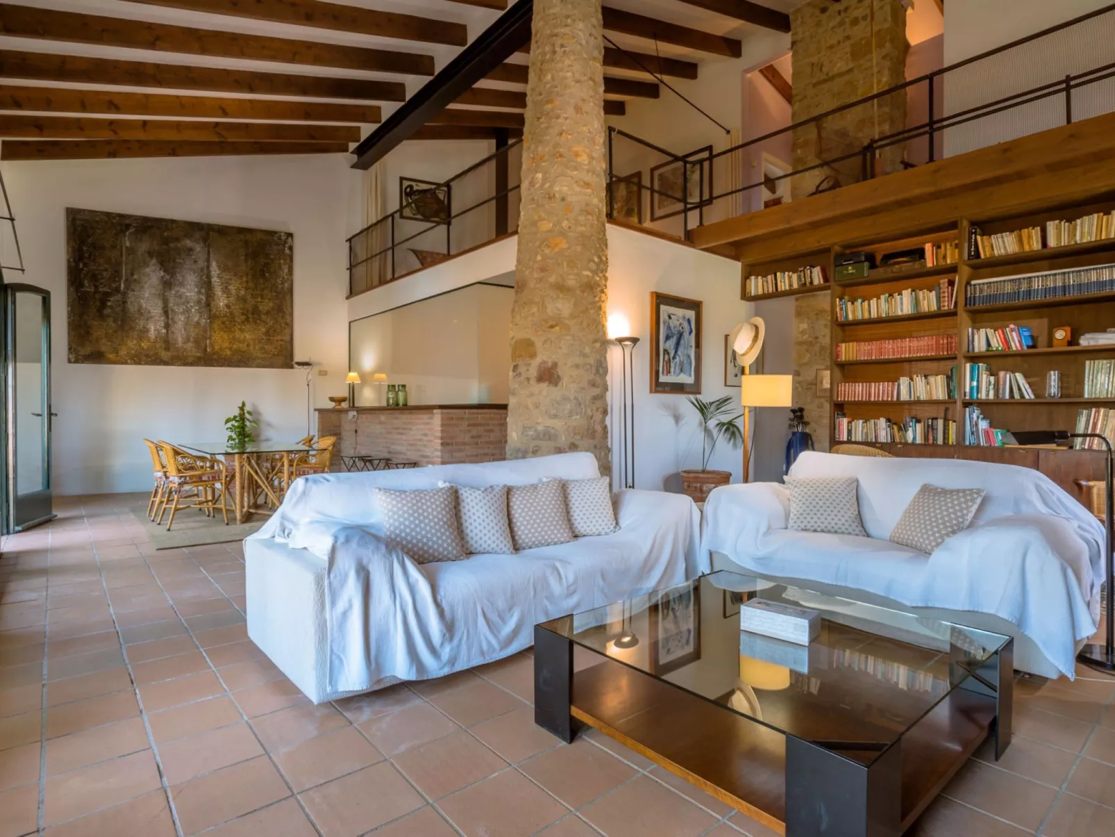 Mas Xargay - Drinnen