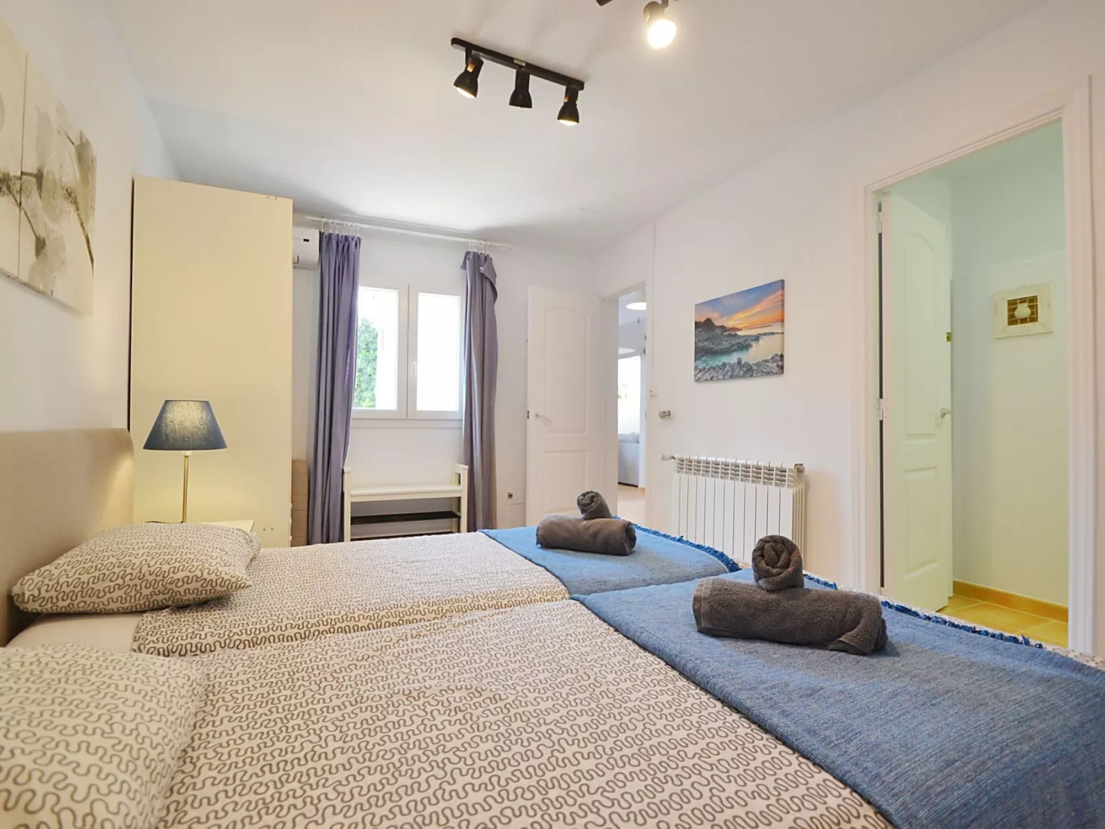 Gemütliches Ferienhaus in Urbanització S'estanyol mit Privatem Pool - Drinnen