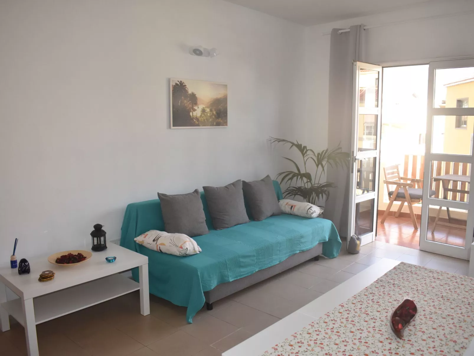 Große Wohnung in Playa De La Calera mit Schönem Balkon - Drinnen