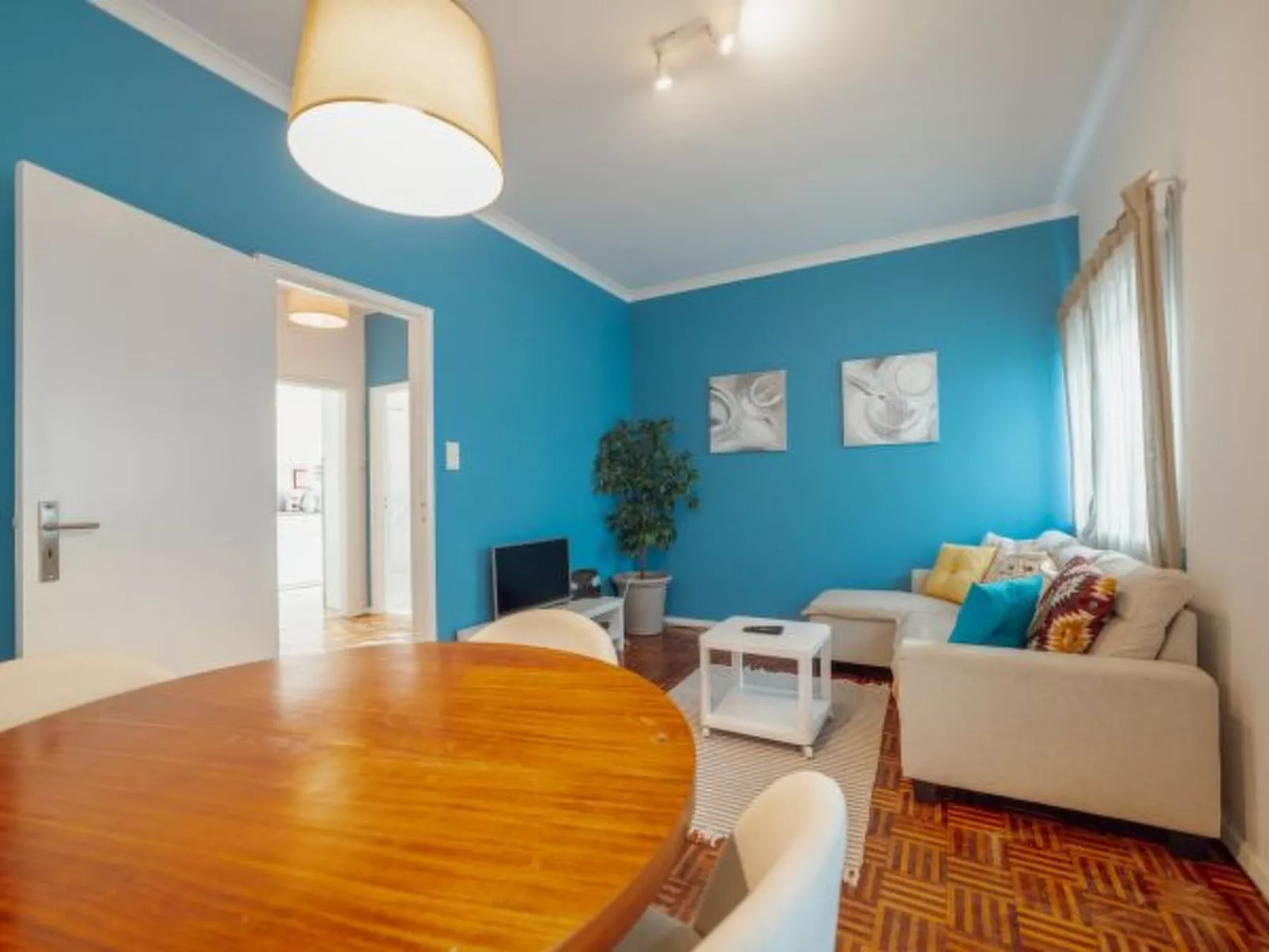 SUMMER FLAT by VACATIONY - Inside