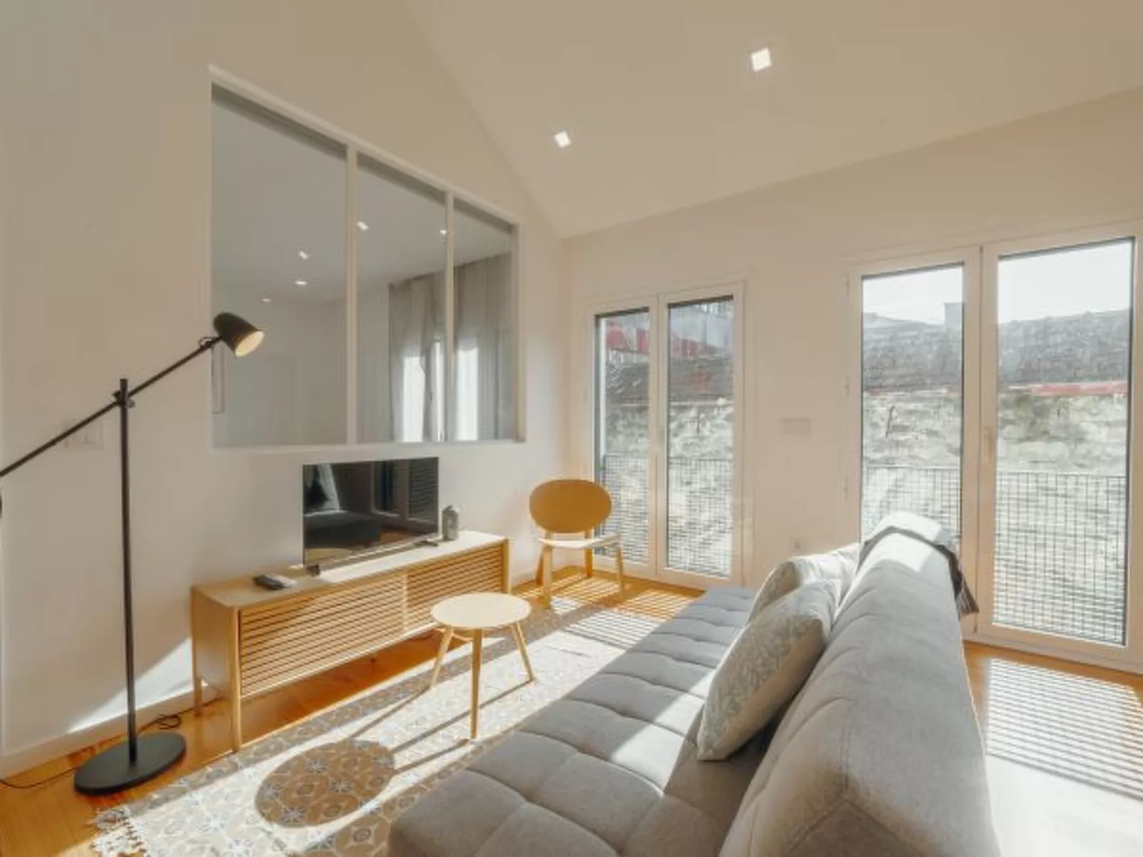 COURTYARD OPORTO DESIGN APARTMENT J - Drinnen