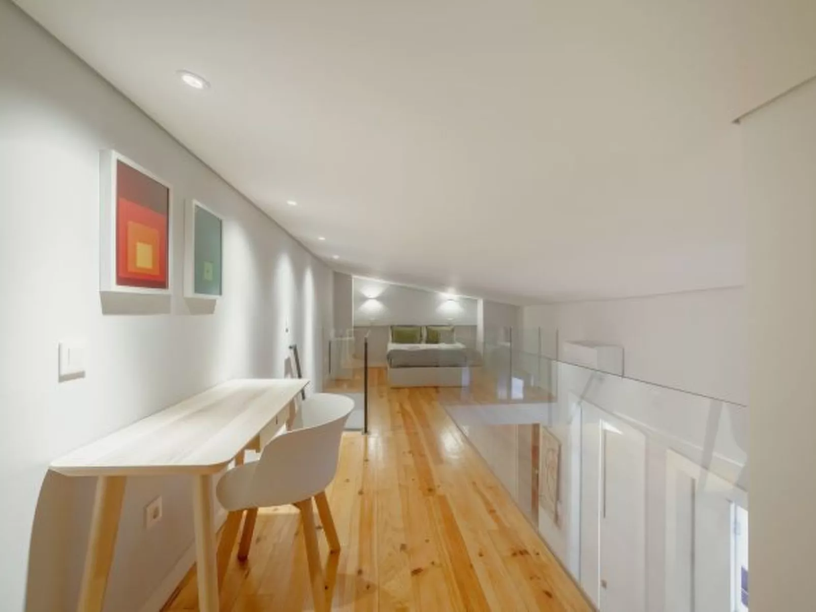 DOWNTOWN AMAZING DUPLEX by VACATIONY - Inside