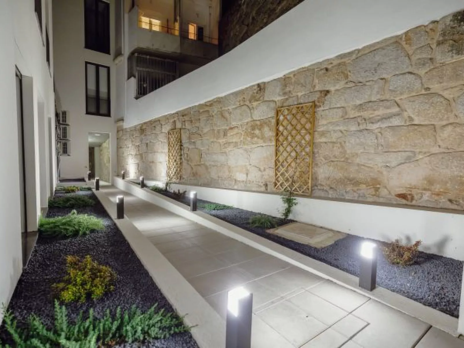 COURTYARD OPORTO DESIGN APARTMENT H - Outside