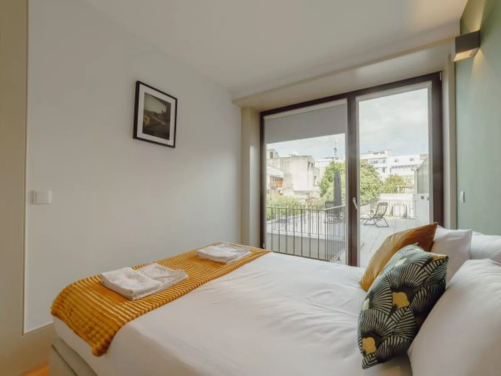 LEGACY OPORTO PREMIUM APARTMENT C by VACATIONY - Dedans