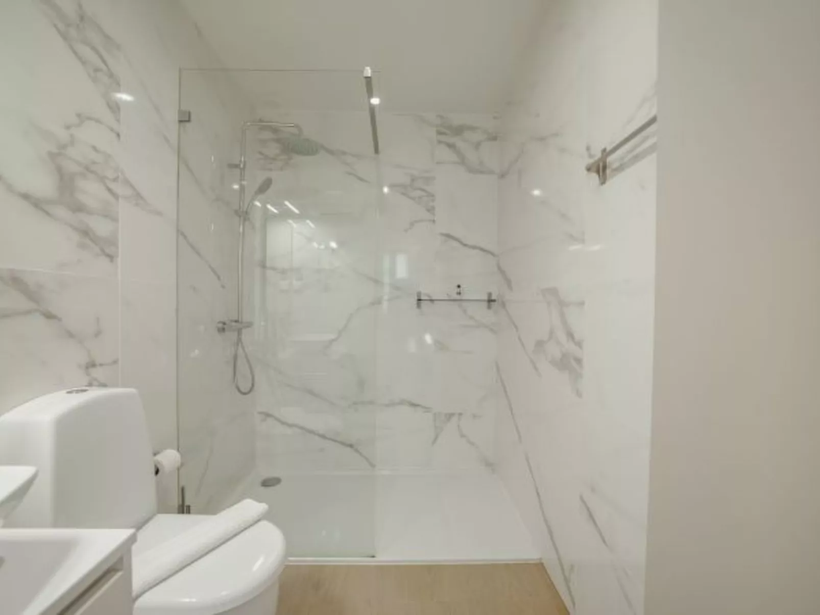 CARMO RESIDENCE PORTO - SRA DO CARMO by VACATIONY - Dedans