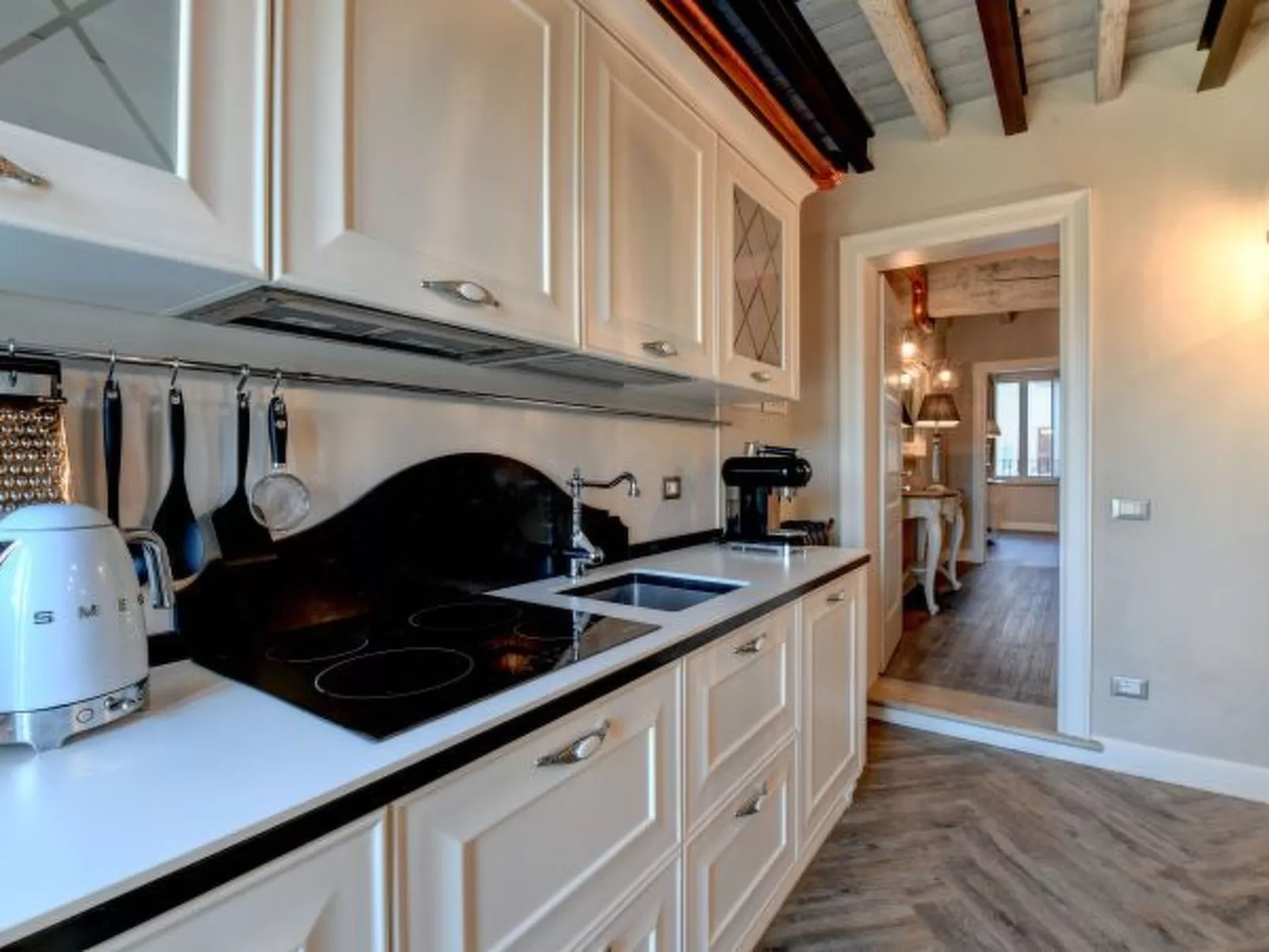 DesenzanoLoft : La Vite Luxury Appartment 2 CIN IT017067C2HOLOZDF9 - Image-tags.info