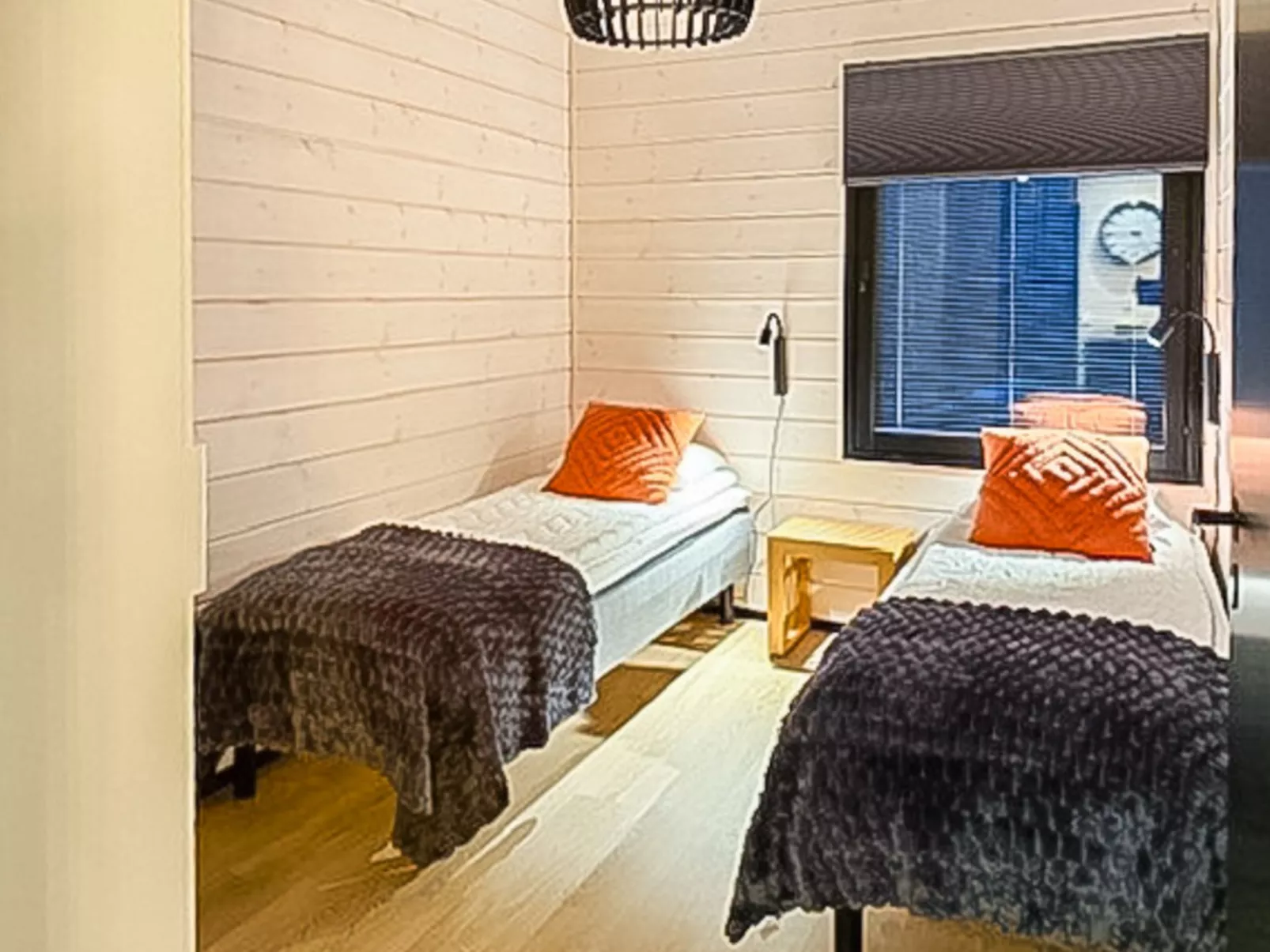 Saanan taika - Inside