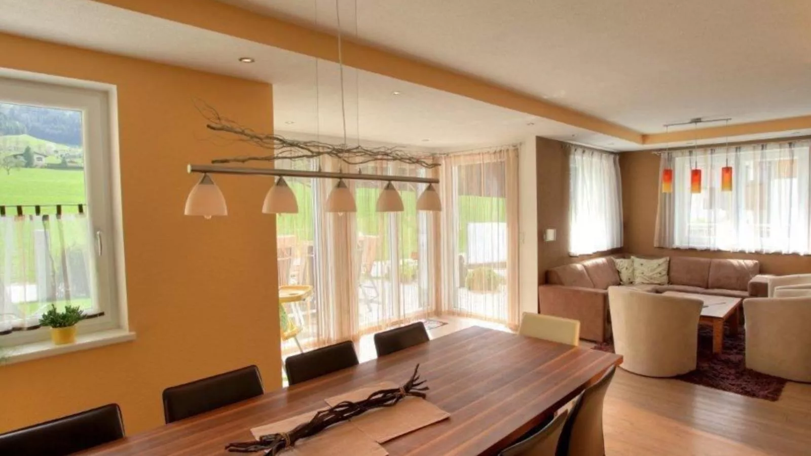 Ferienhaus Gartentraum 1-Dining room