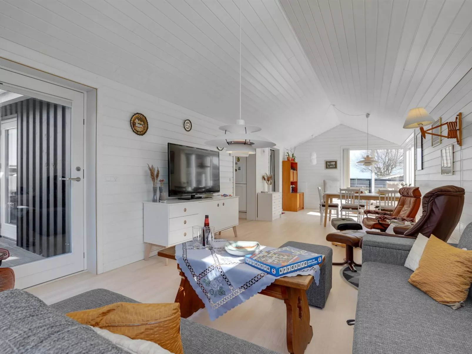 "Fredrikke" - 50m from the sea - Dedans