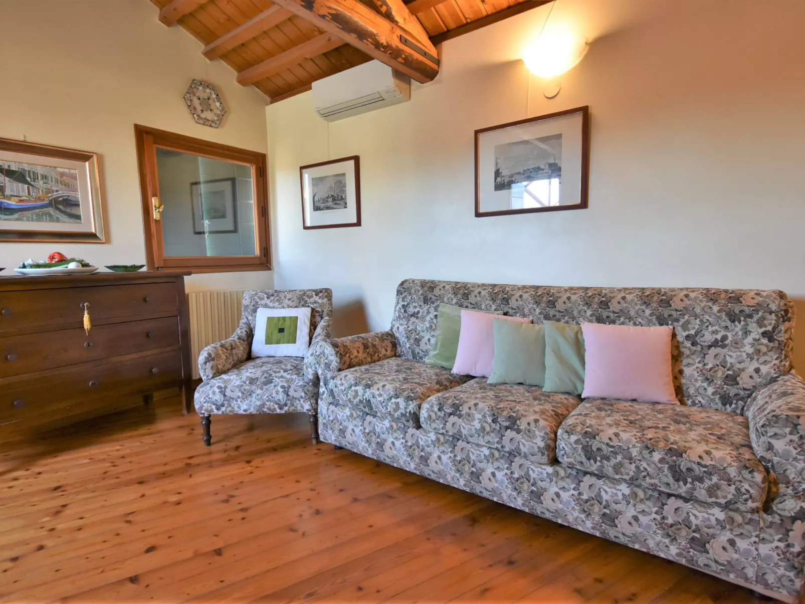 Fondamenta del Rielo - Inside