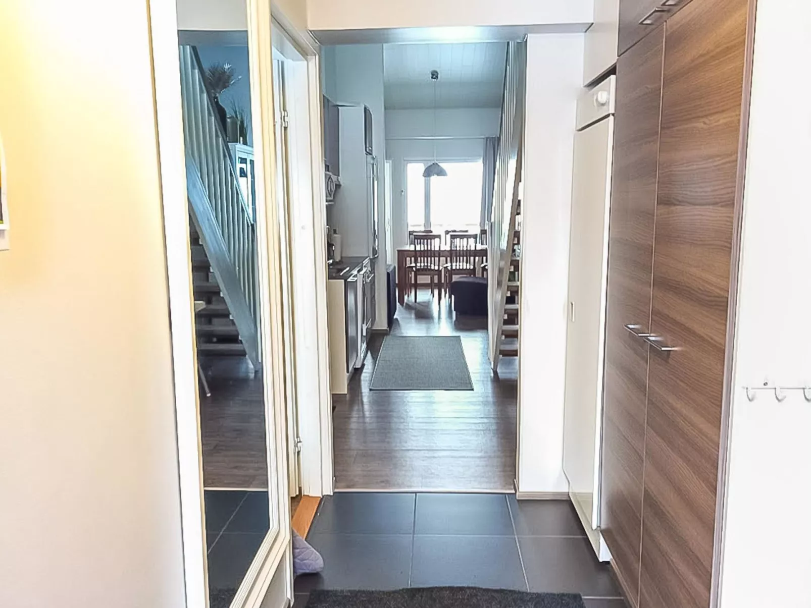 Skivillas 61 ukkohalla (b1) - Drinnen