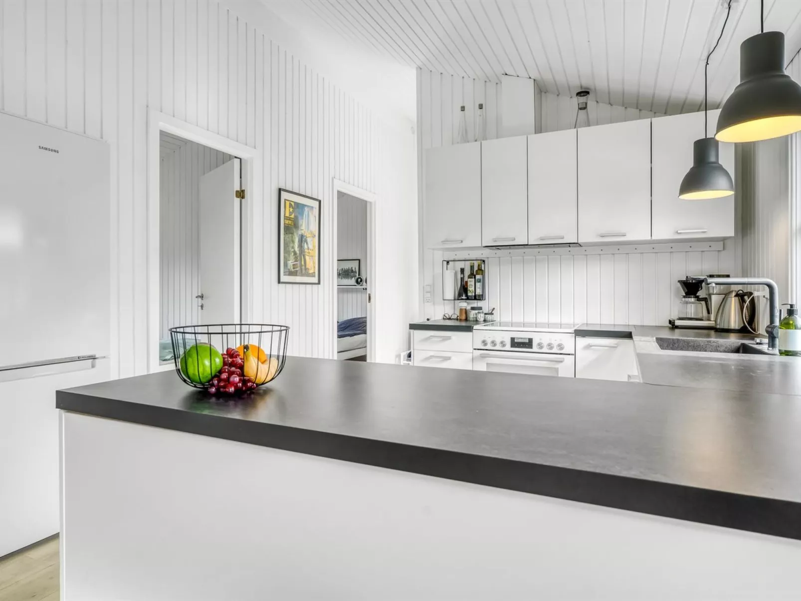 "Annamie" - 1.8km from the sea - Inside