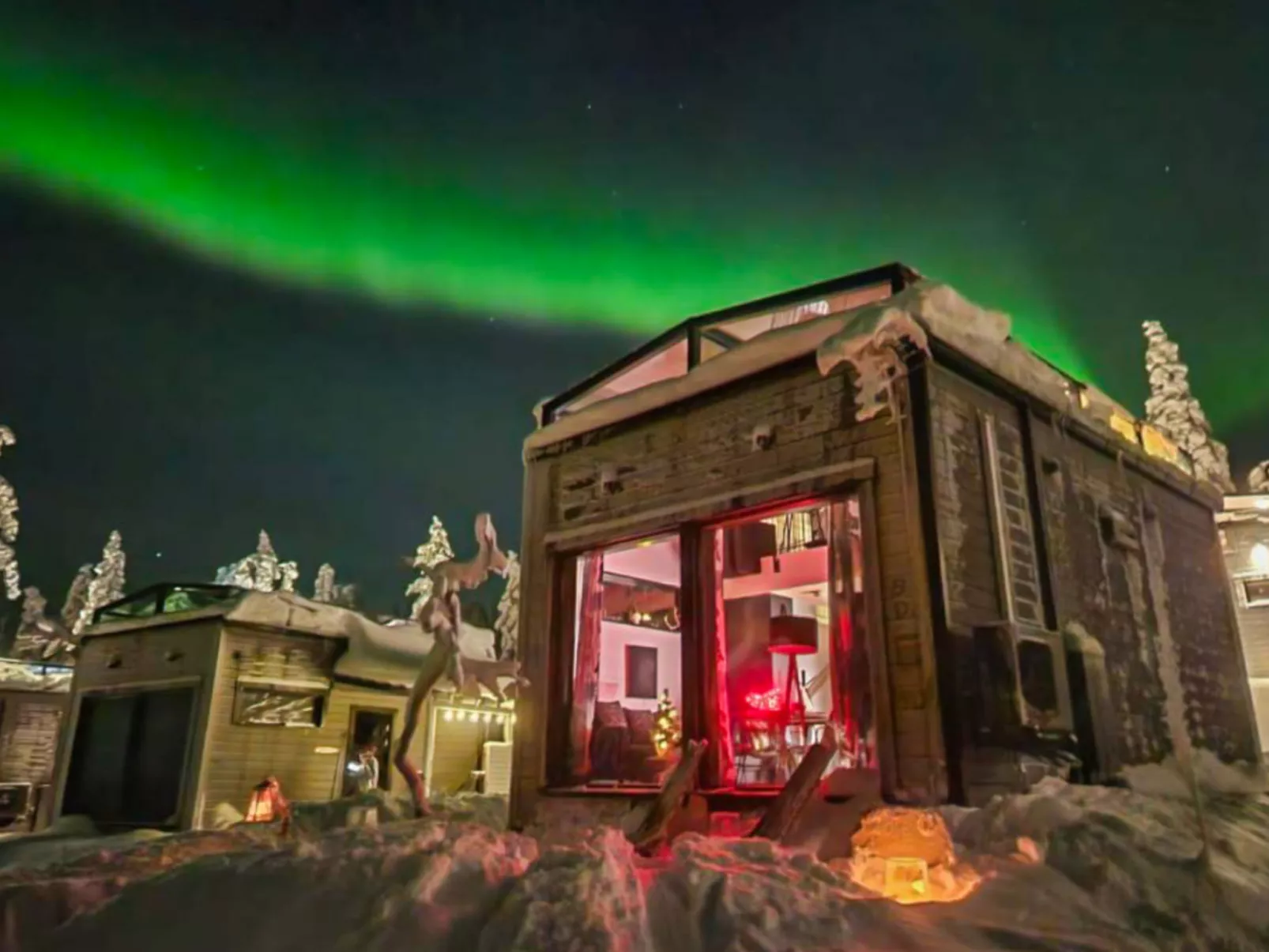 Levi secret igloo ruska 8d - Drinnen