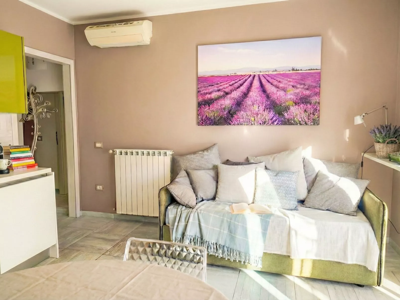 Sabbia e Lavanda - Drinnen