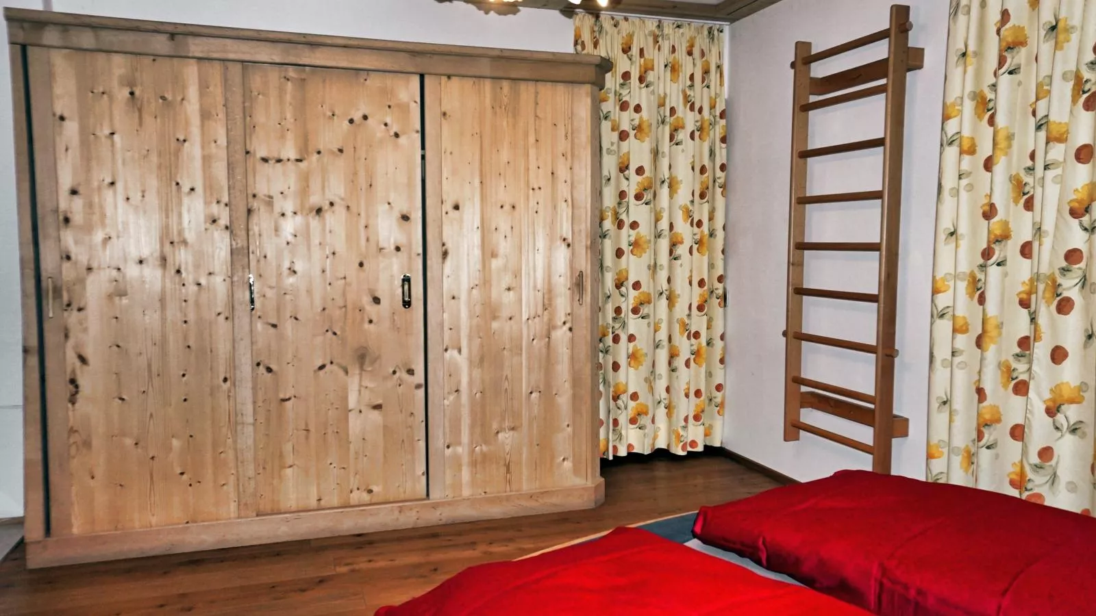 Platzhirsch-Bedroom
