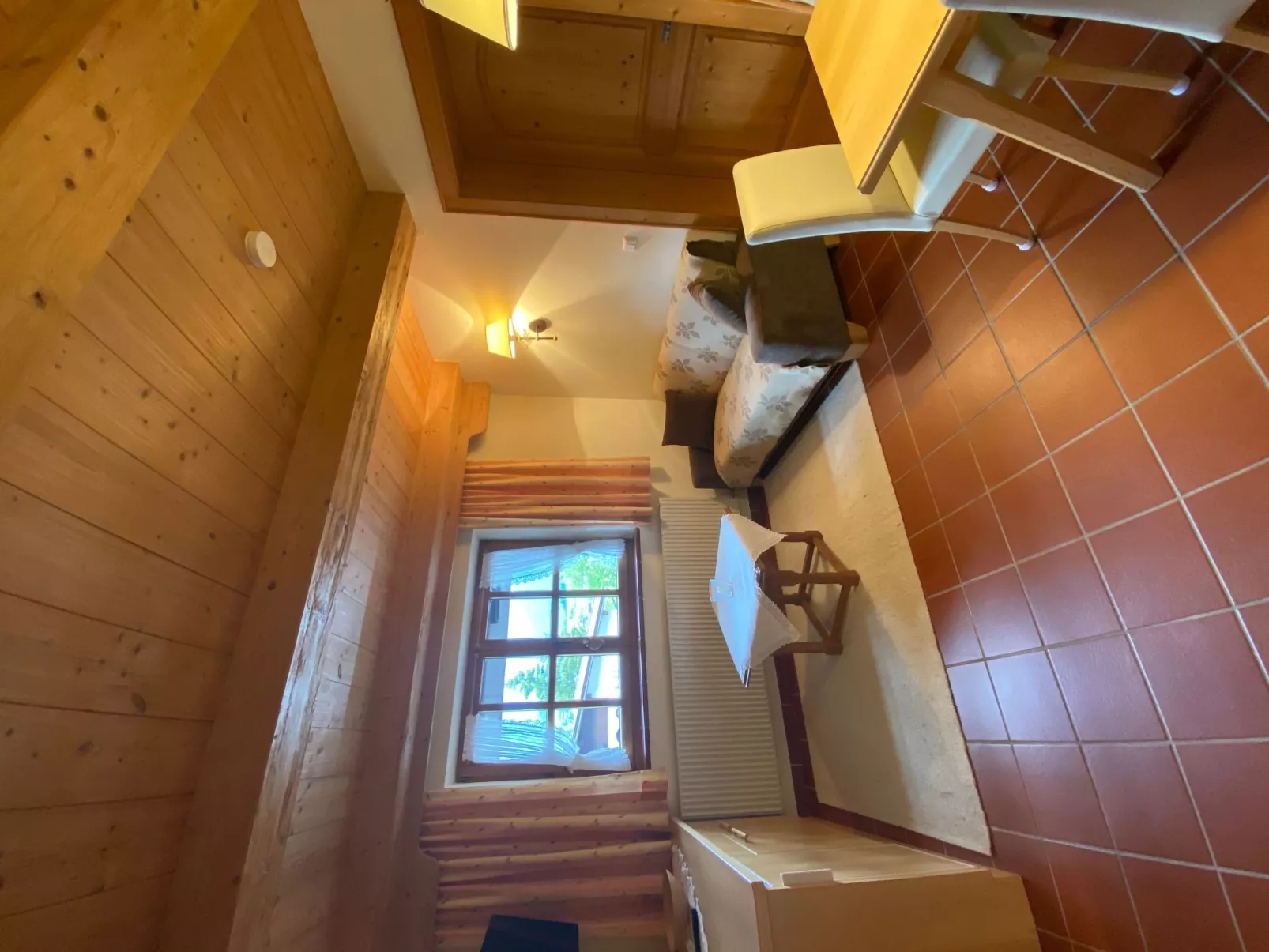 In ruhiger Lage nahe am See - Drinnen