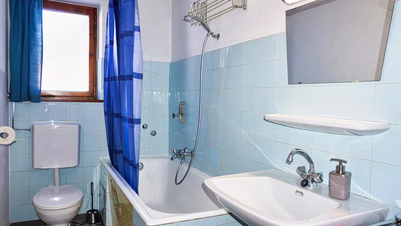 Platzhirsch-Bathroom