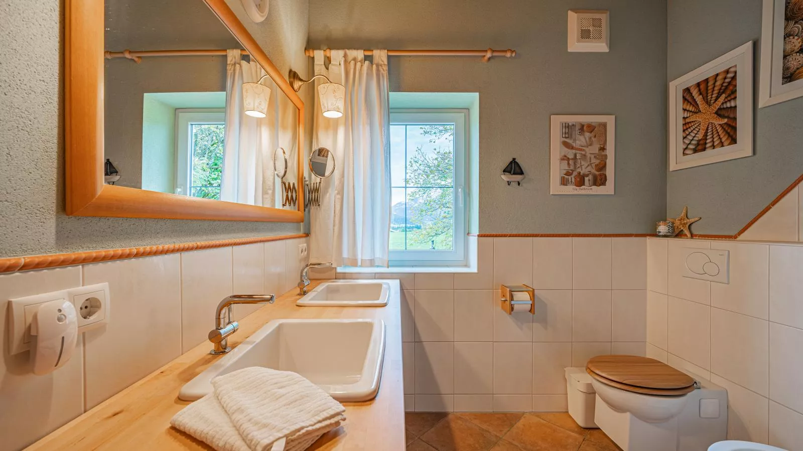 Panoramahaus Itter-Bathroom