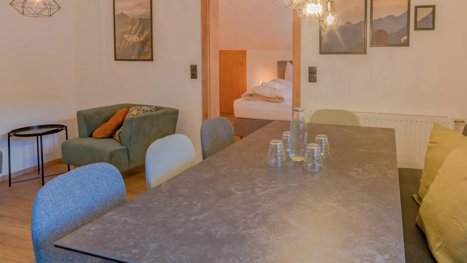 Tirolee Marchegg EG-Dining room