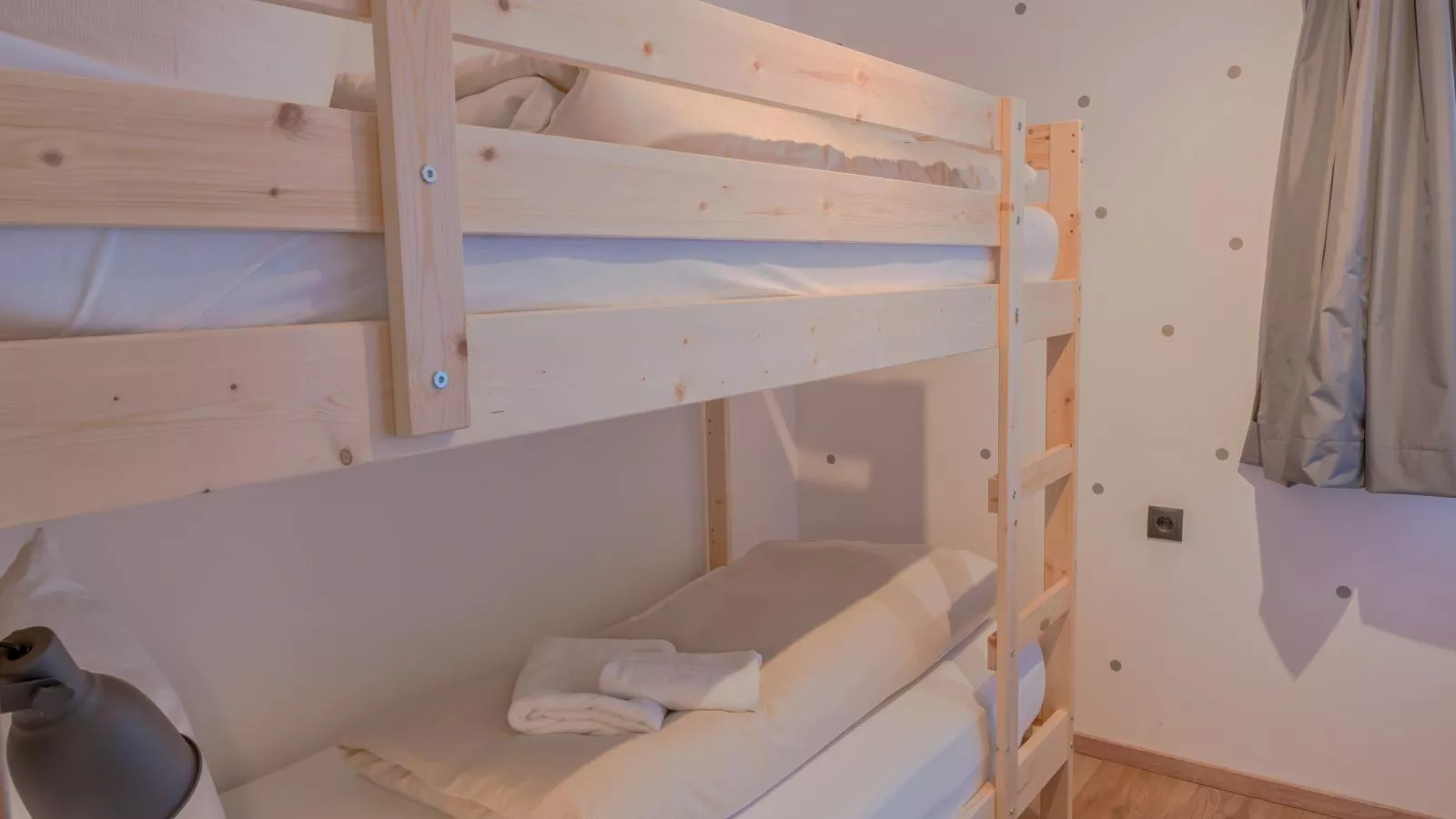 Tirolee Marchegg EG-Bedroom