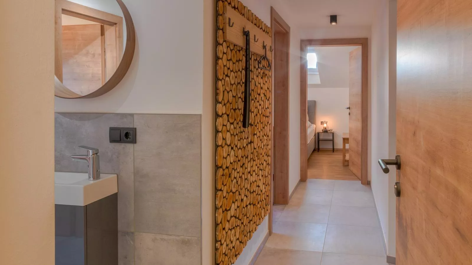 Tirolee Marchegg EG-Bathroom