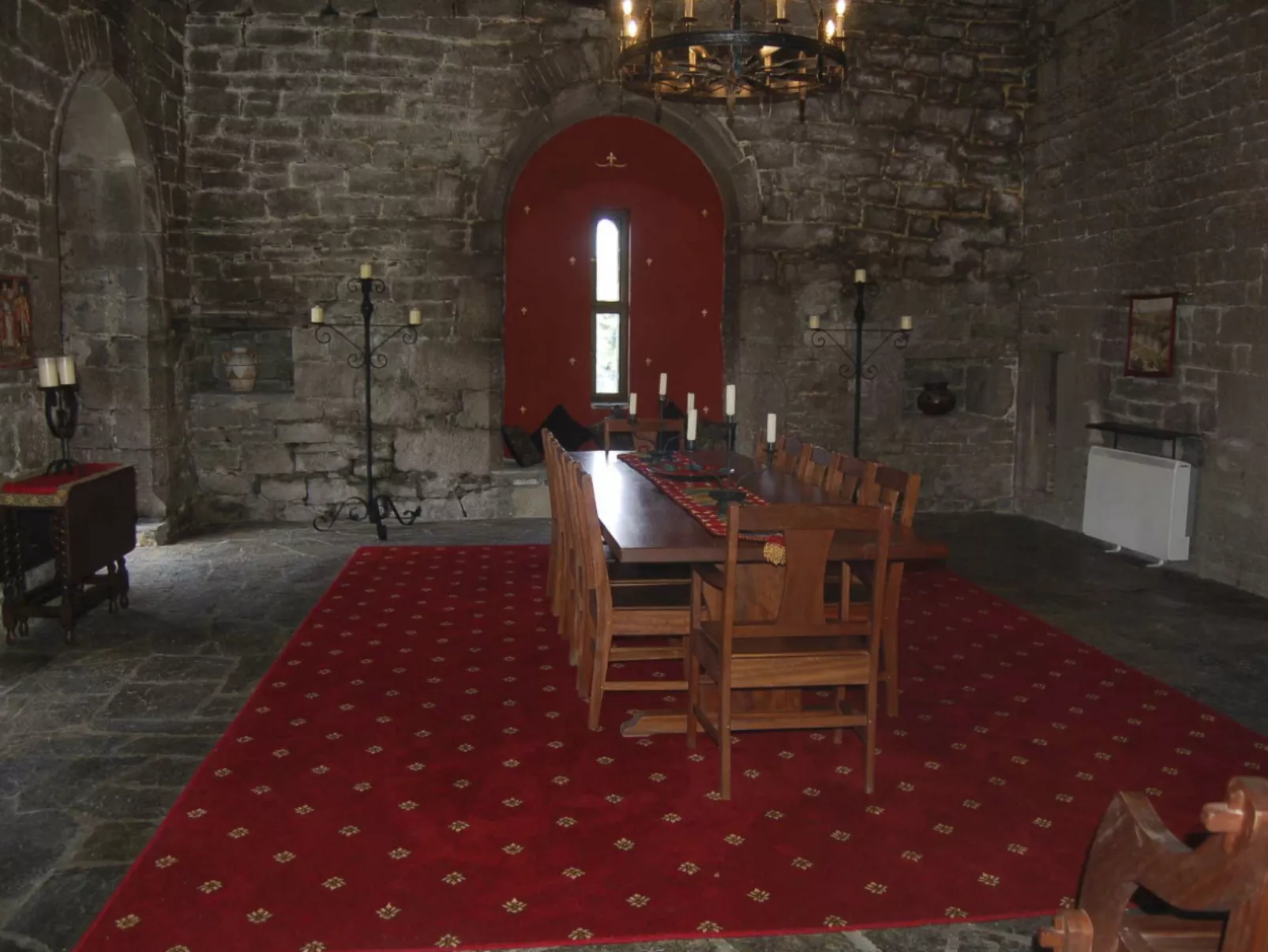 Schloss Ballindooley - Inside
