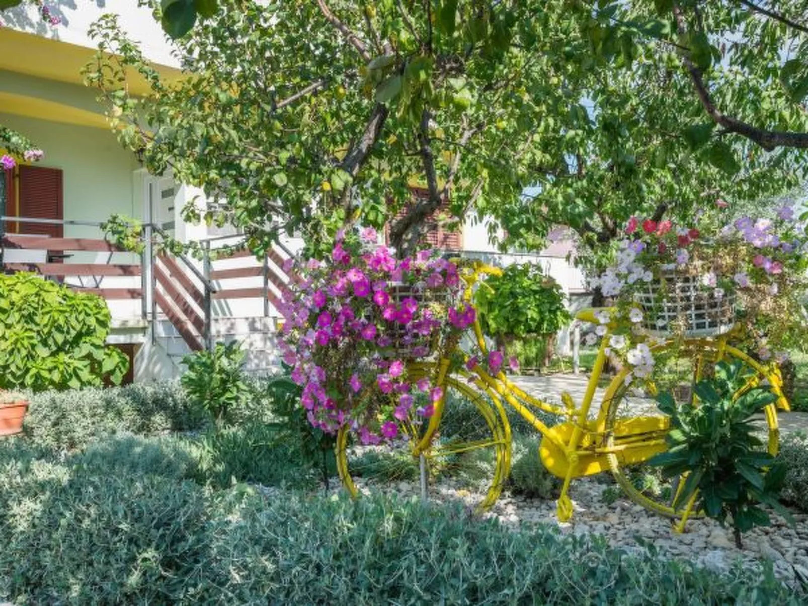 Holiday house Antonia with pool - Image-tags.info