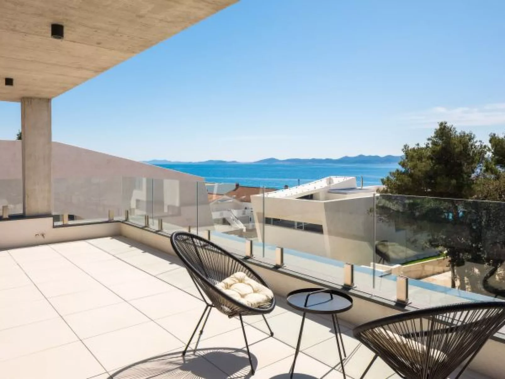 Villa Acacia with heated pool - Image-tags.info