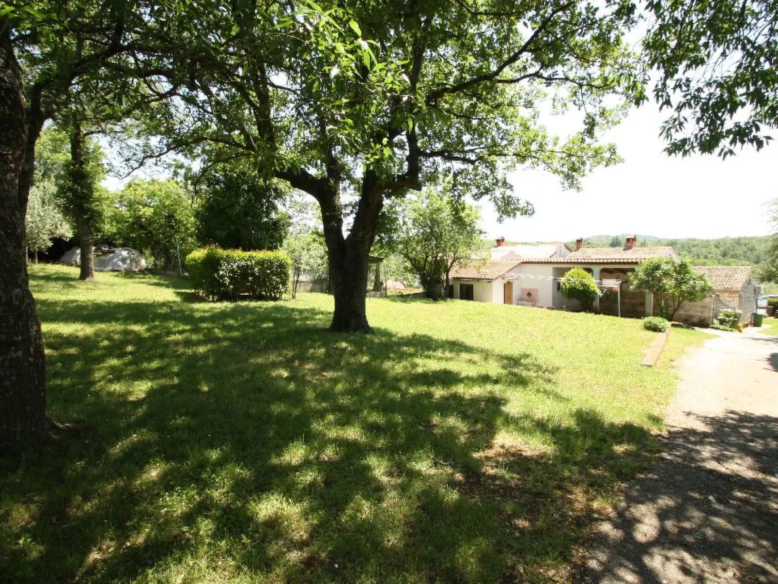 Cottage Gasparini / HR-11046-01 - Image-tags.info