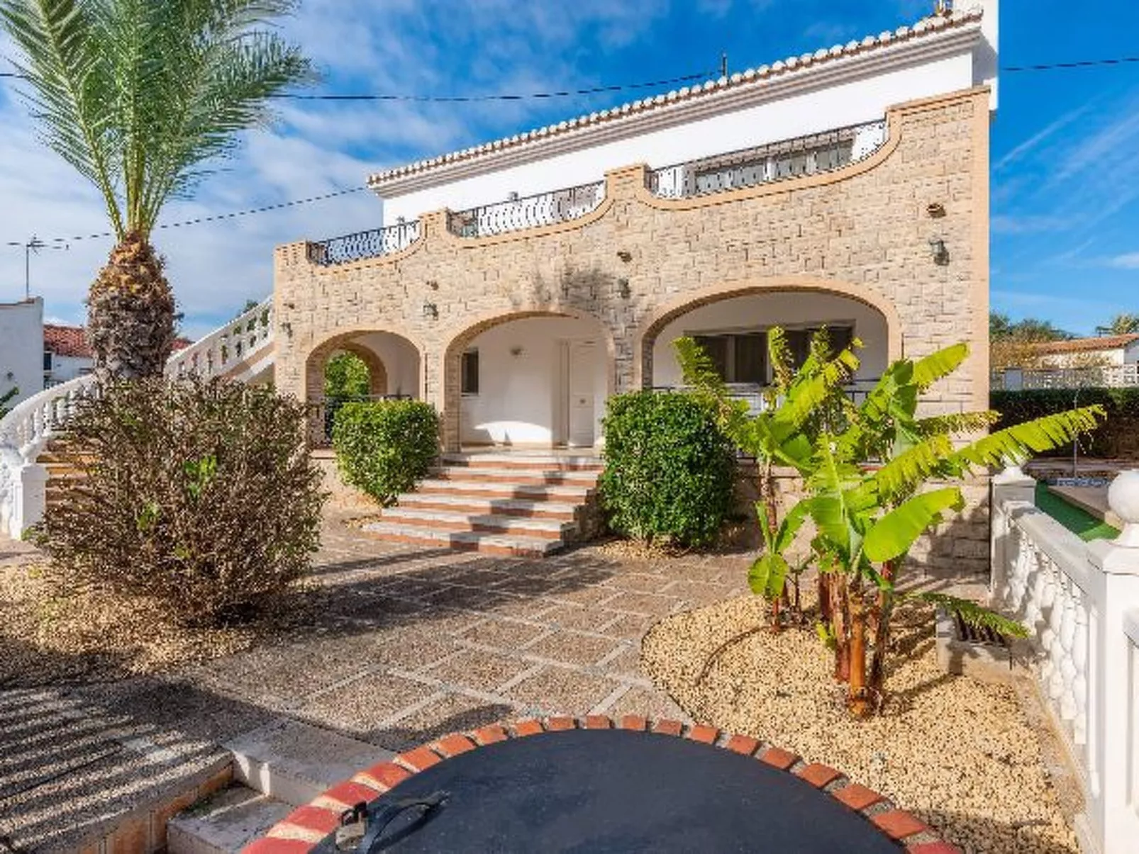 Villa Caleta - PlusHolidays - Image-tags.info